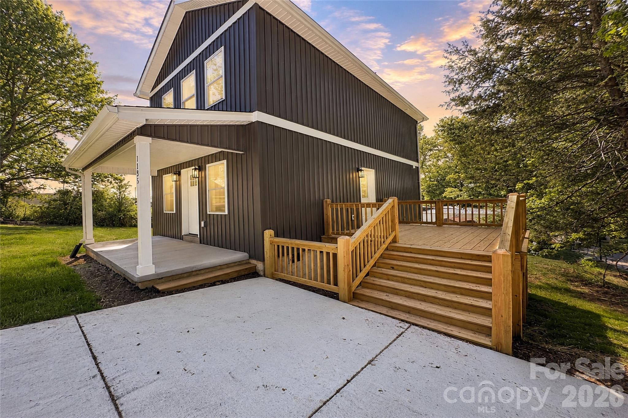 1135 Apple Lane — Granite Falls
