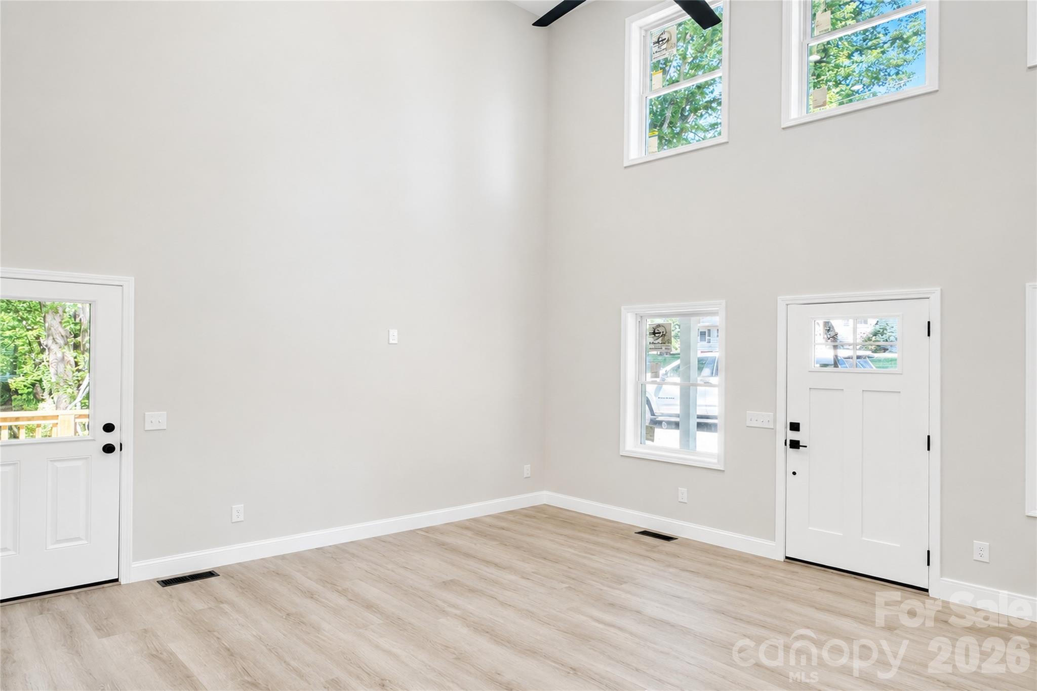 1135 Apple Lane — Granite Falls