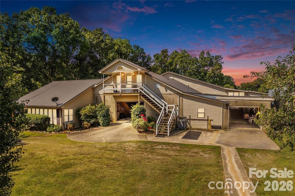815 French Belk Road — Mt Ulla