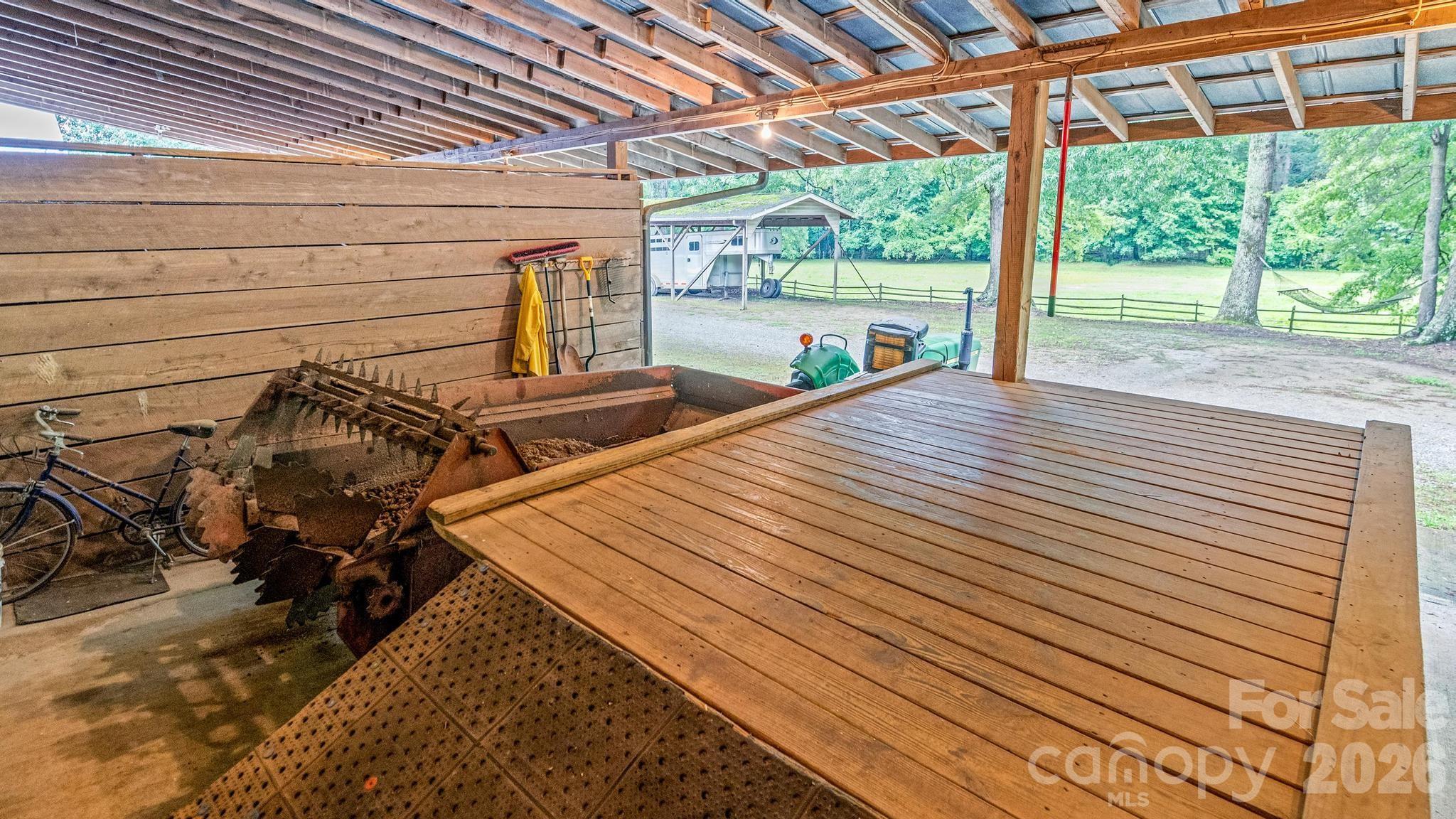 815 French Belk Road — Mt Ulla