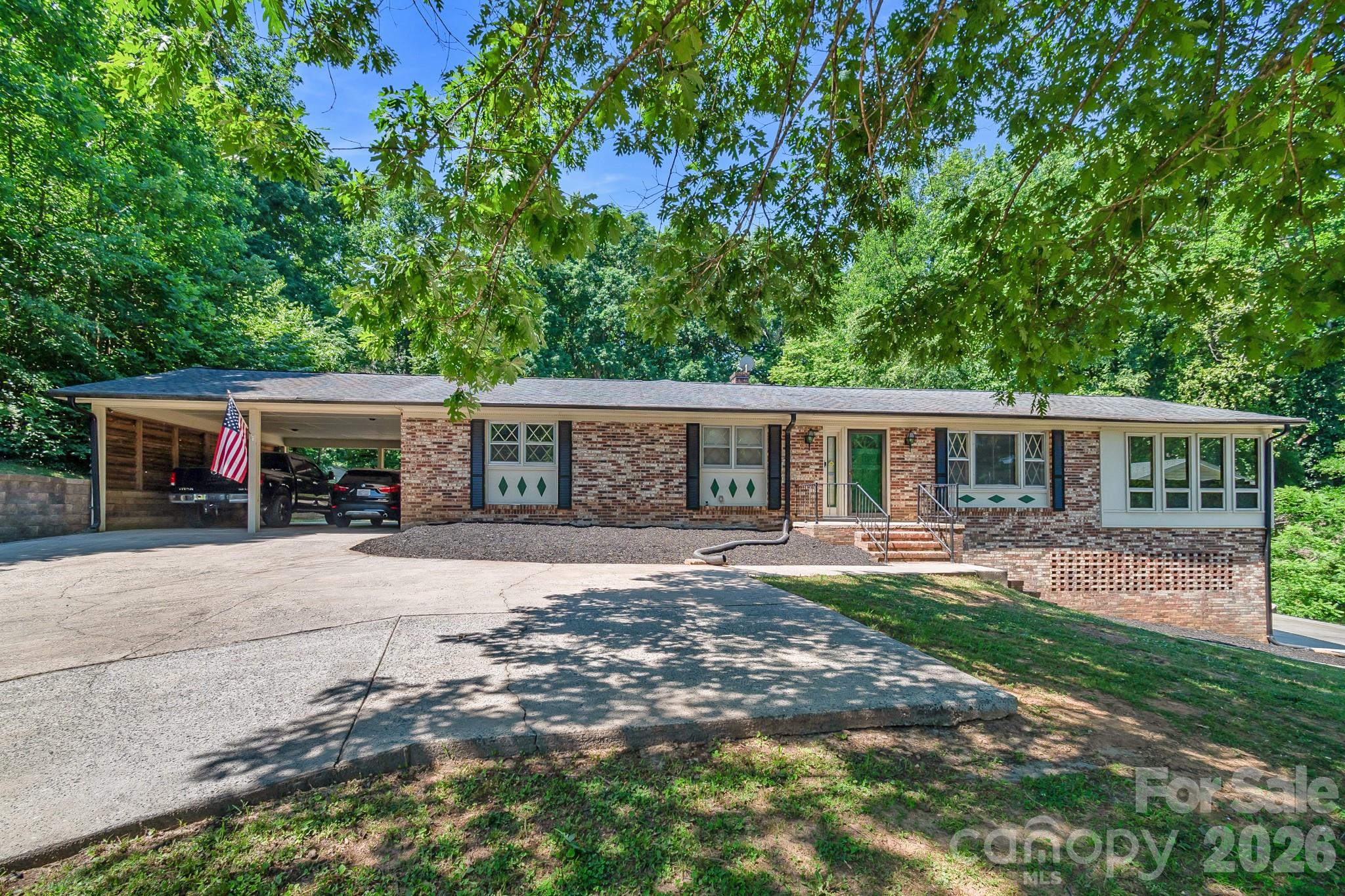 1549 Cecelia Drive — Gastonia