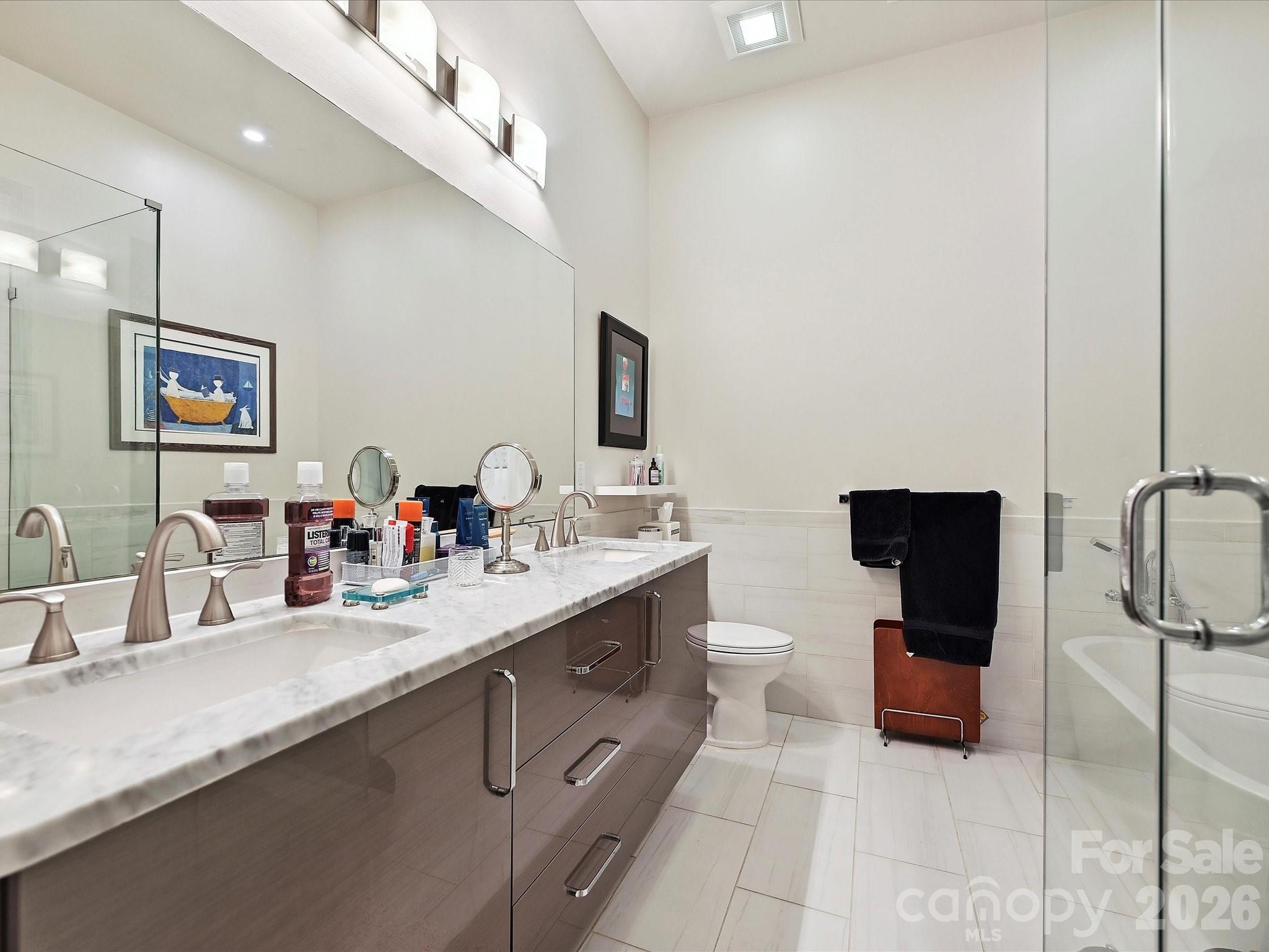 6309 Wakehurst Road — Charlotte