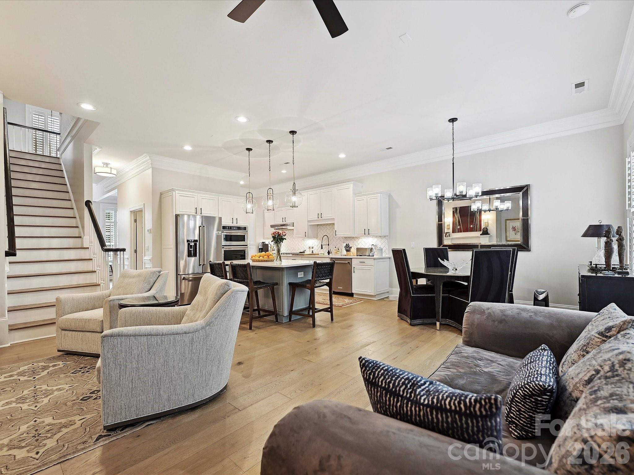 6309 Wakehurst Road — Charlotte