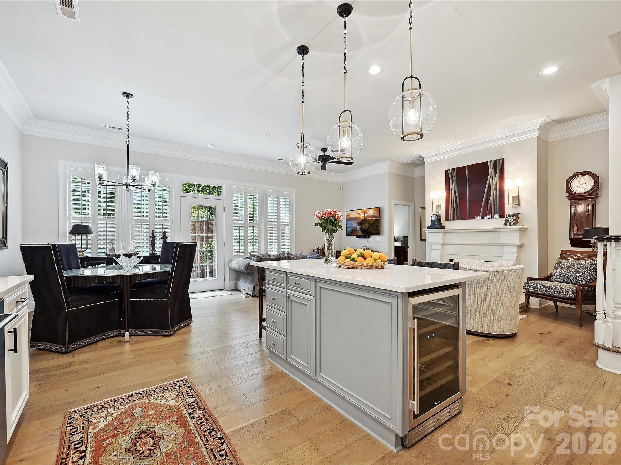6309 Wakehurst Road — Charlotte