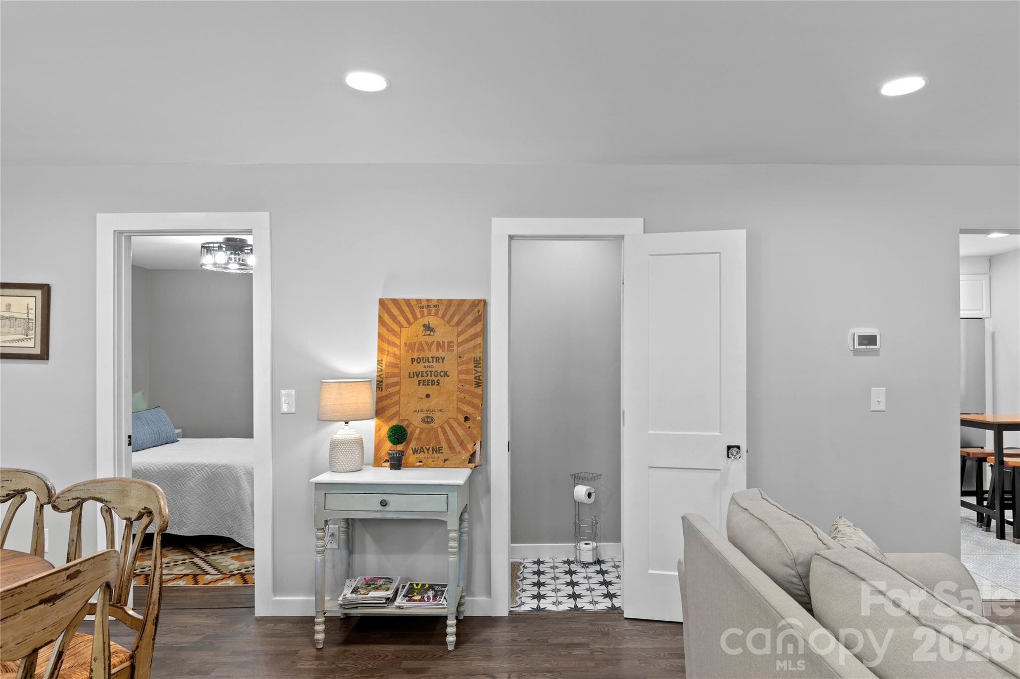 706 Elk Spur Street — Elkin