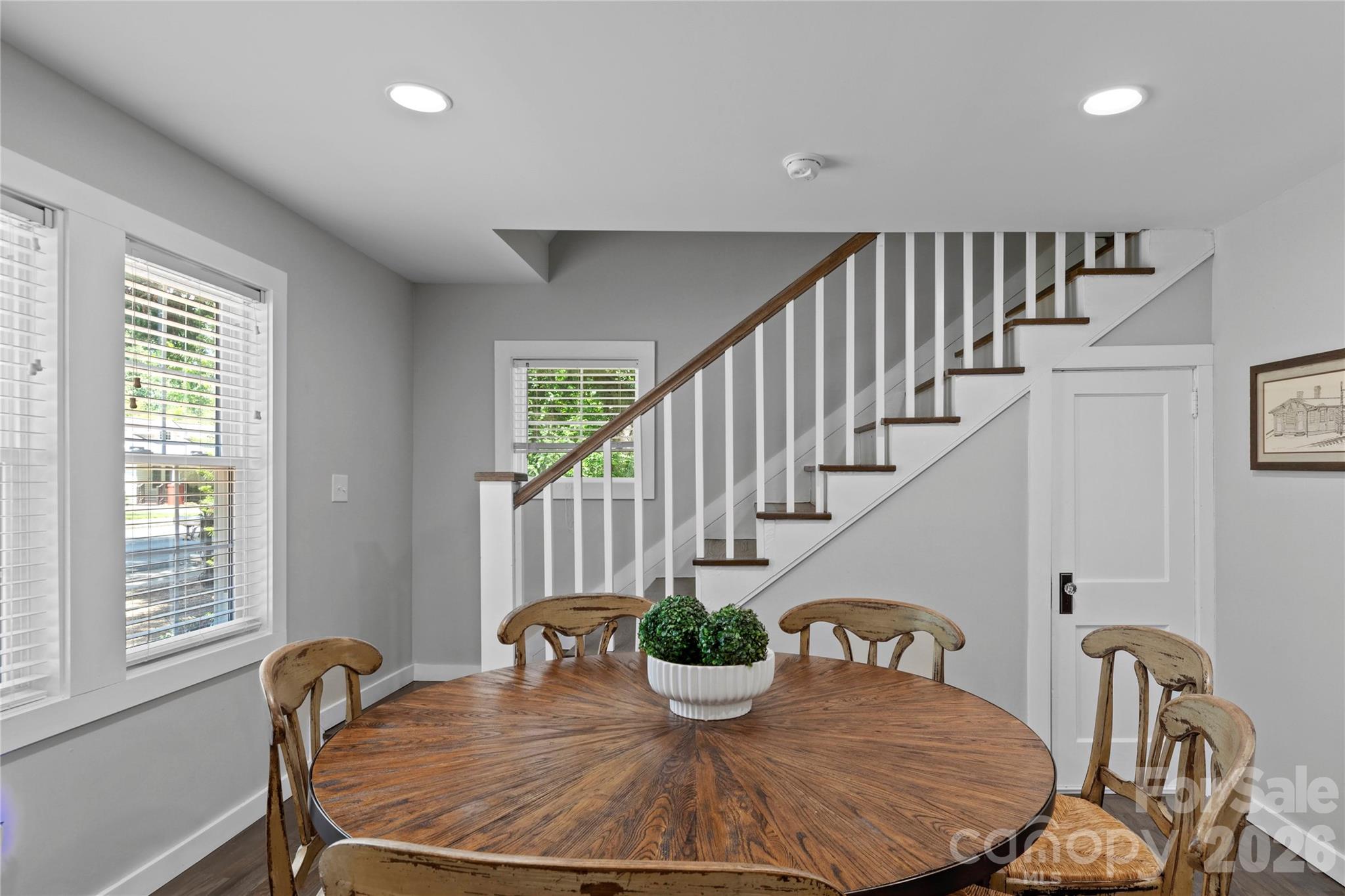 706 Elk Spur Street — Elkin