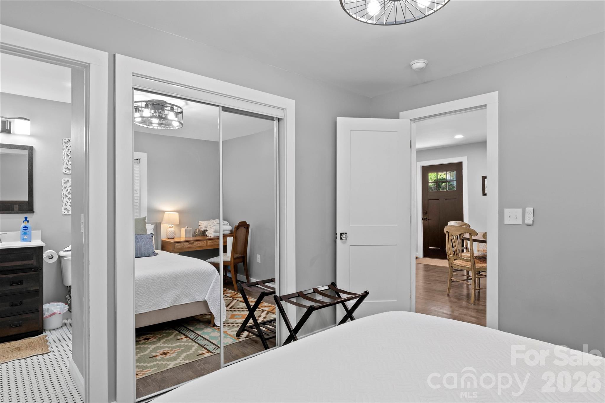 706 Elk Spur Street — Elkin
