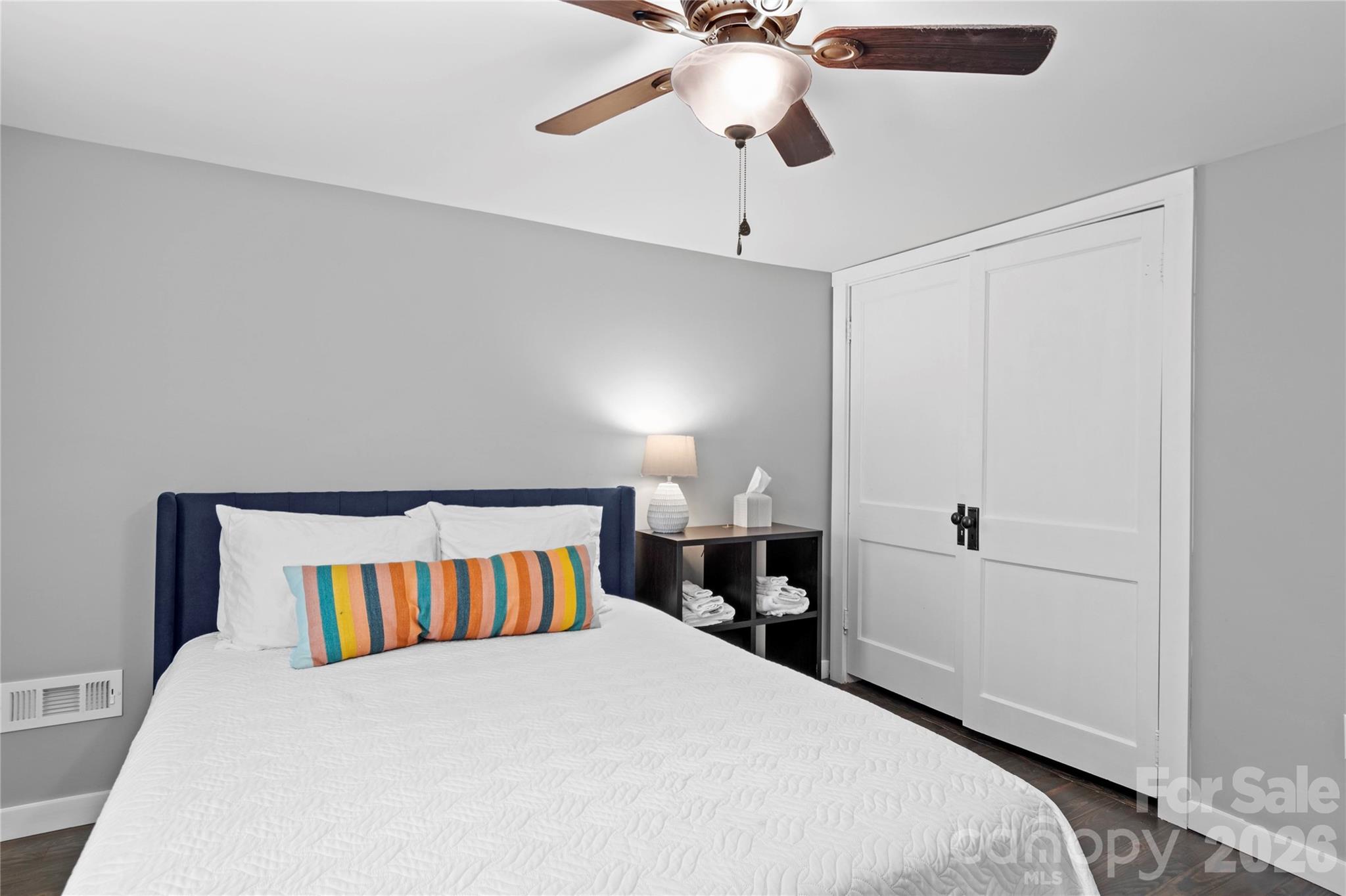 706 Elk Spur Street — Elkin