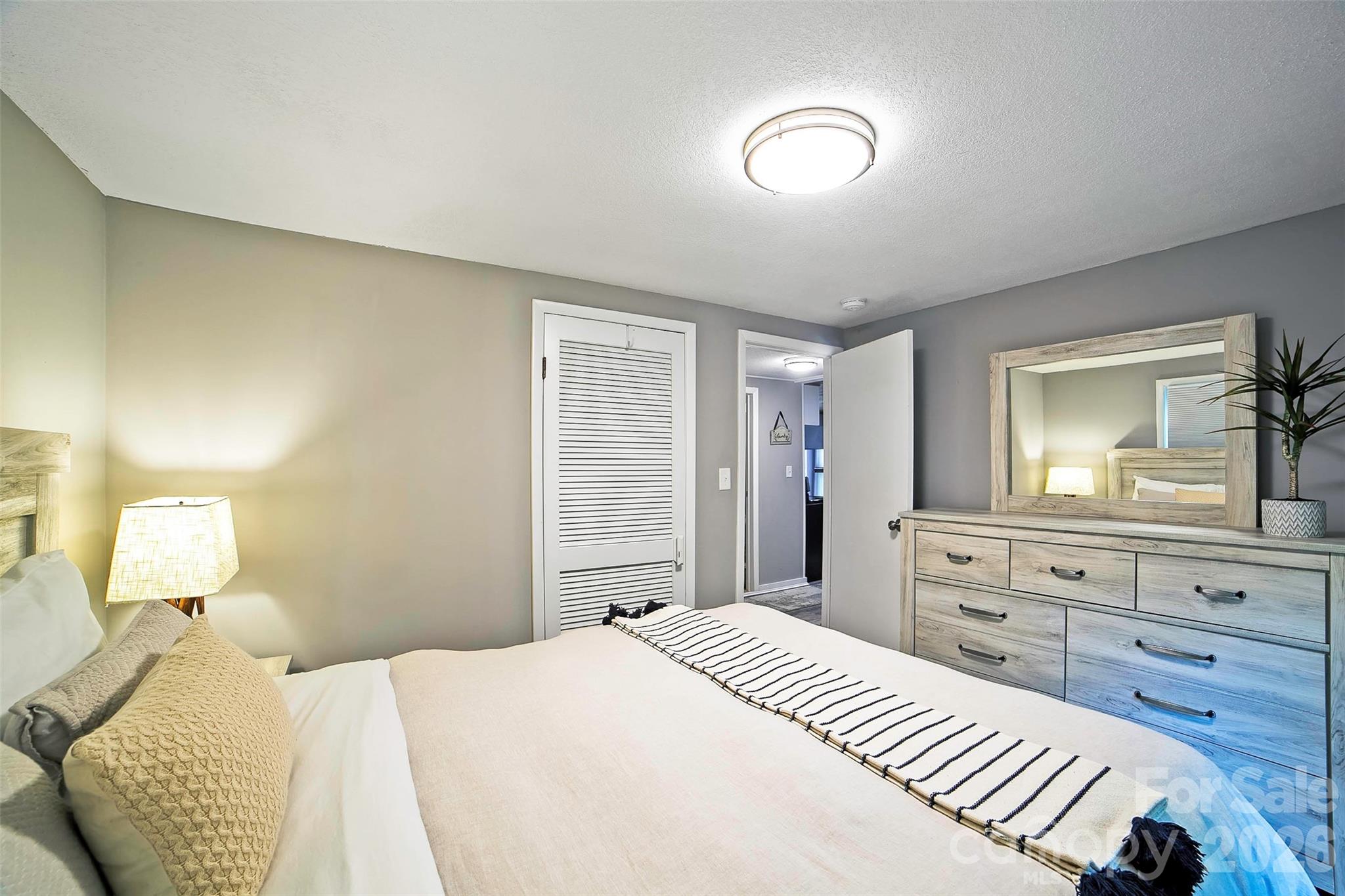 22 Glenview Place — Arden
