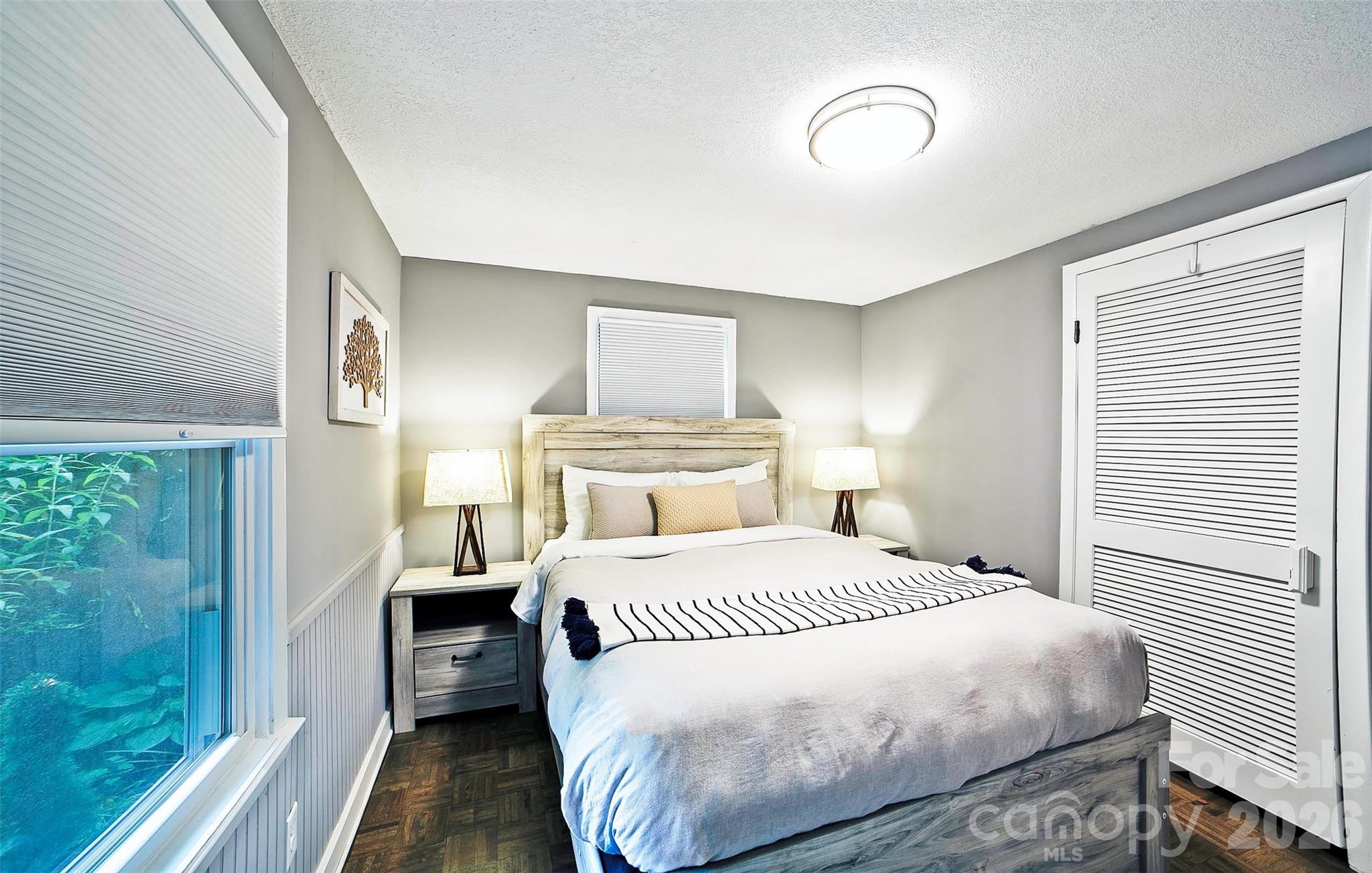 22 Glenview Place — Arden
