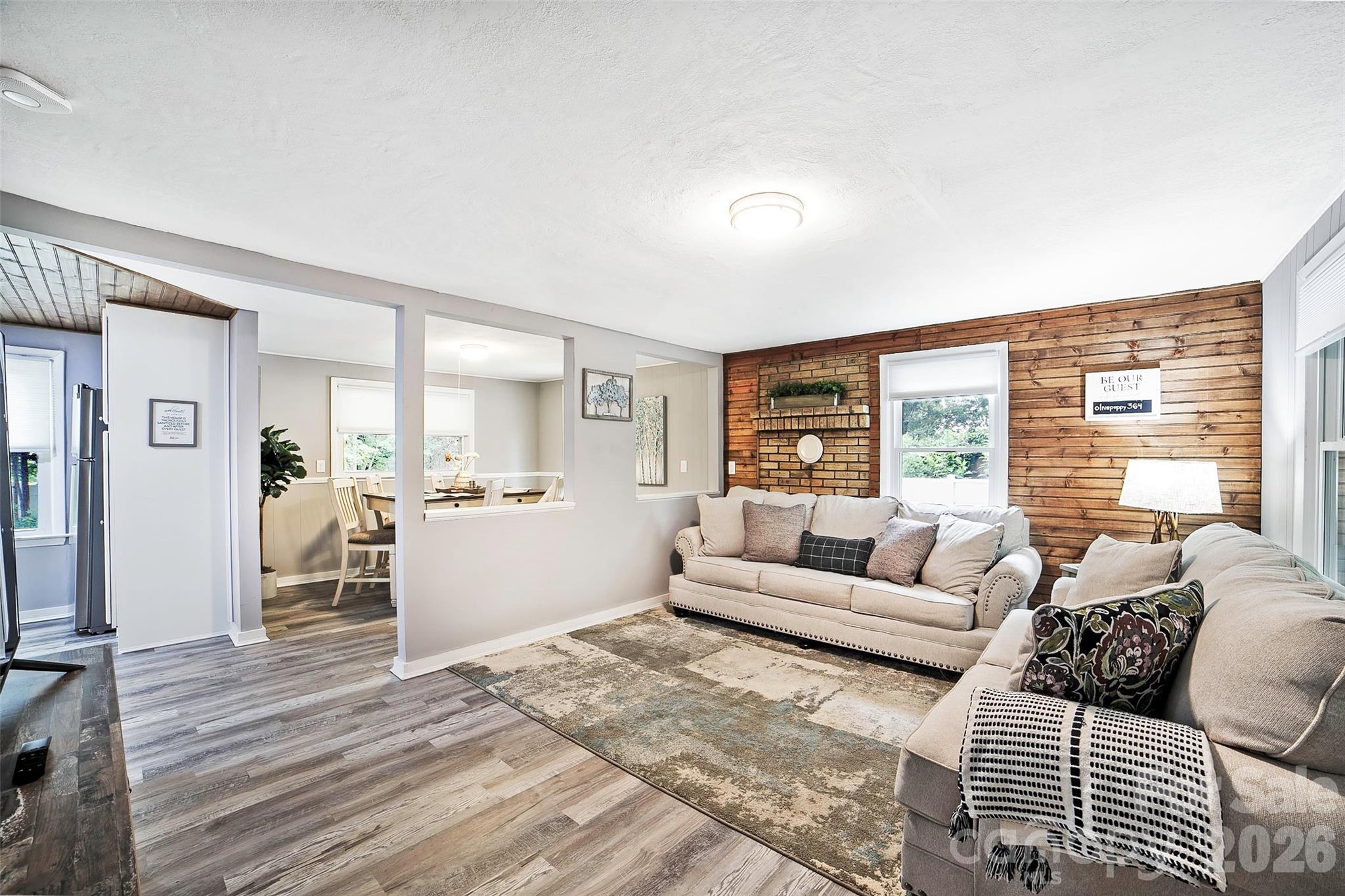 22 Glenview Place — Arden