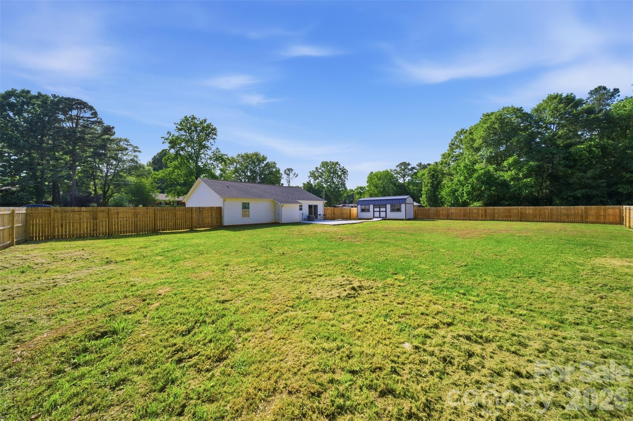5694 Hillsdale Drive — Fort Lawn