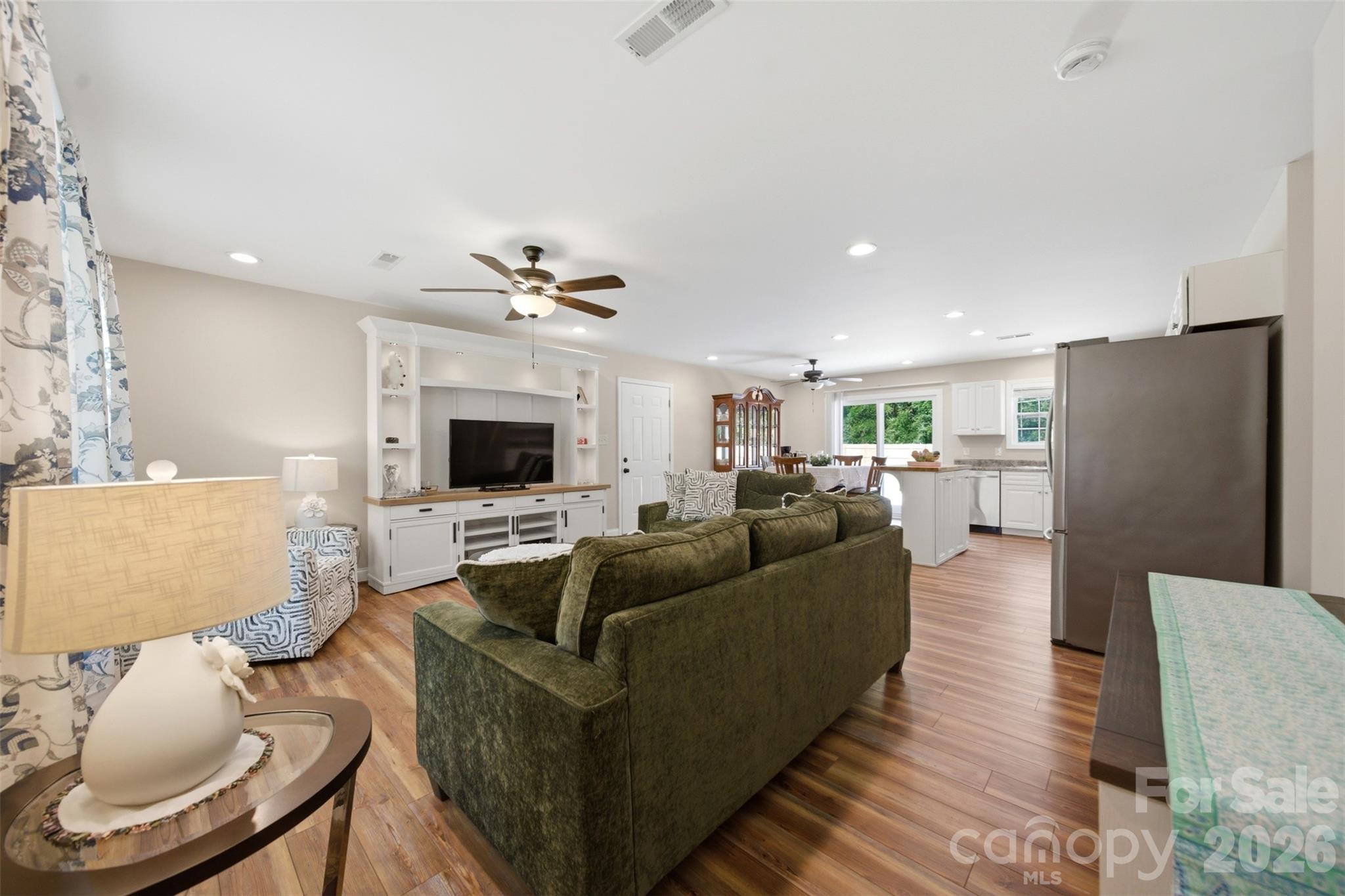 5694 Hillsdale Drive — Fort Lawn