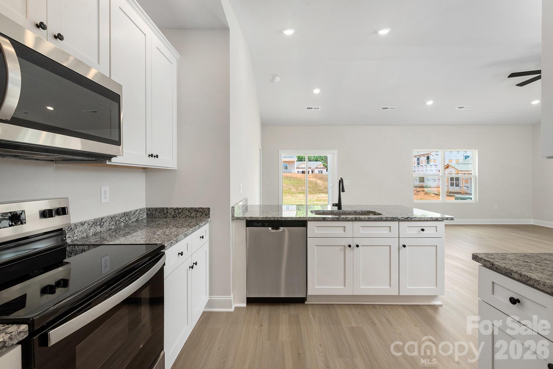 6512 Fairford Drive — Charlotte