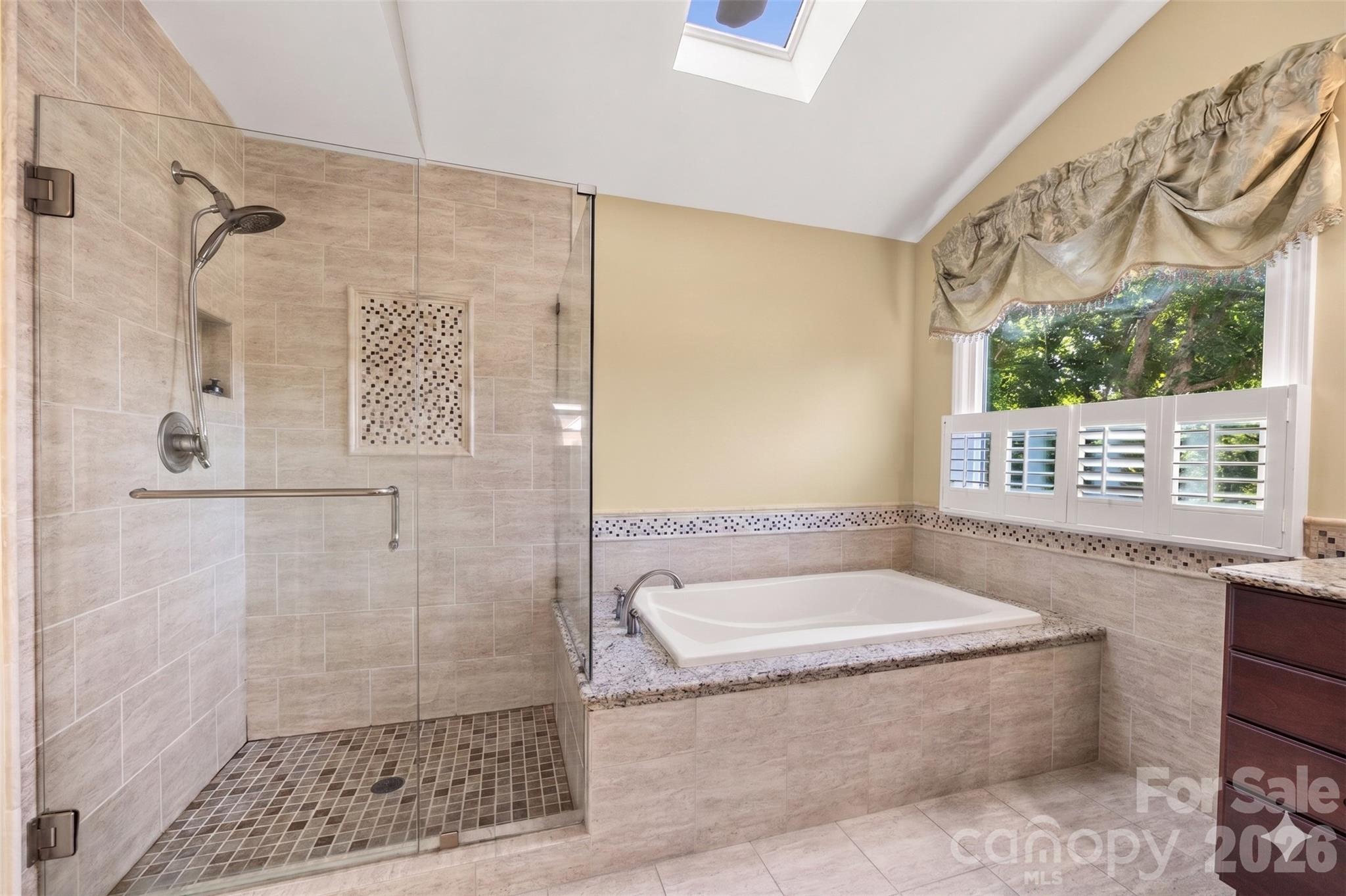 14002 Harlequin Drive — Charlotte