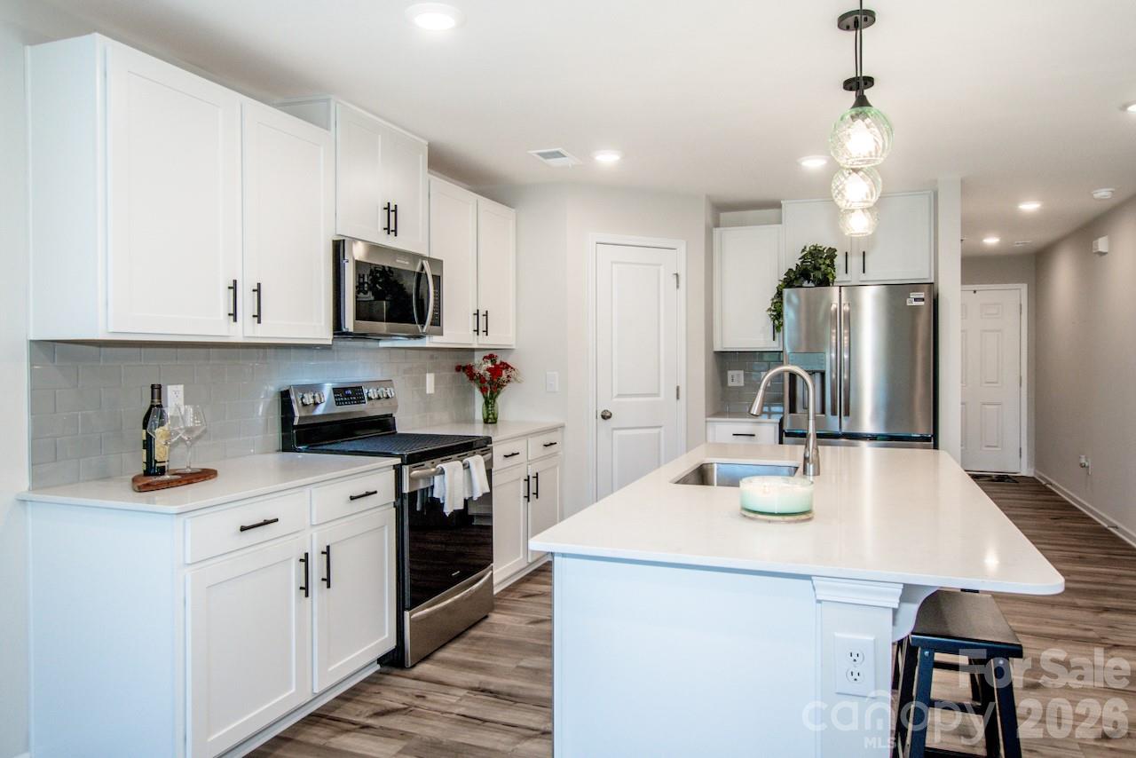 2742 Legacy Ridge Lane — Catawba