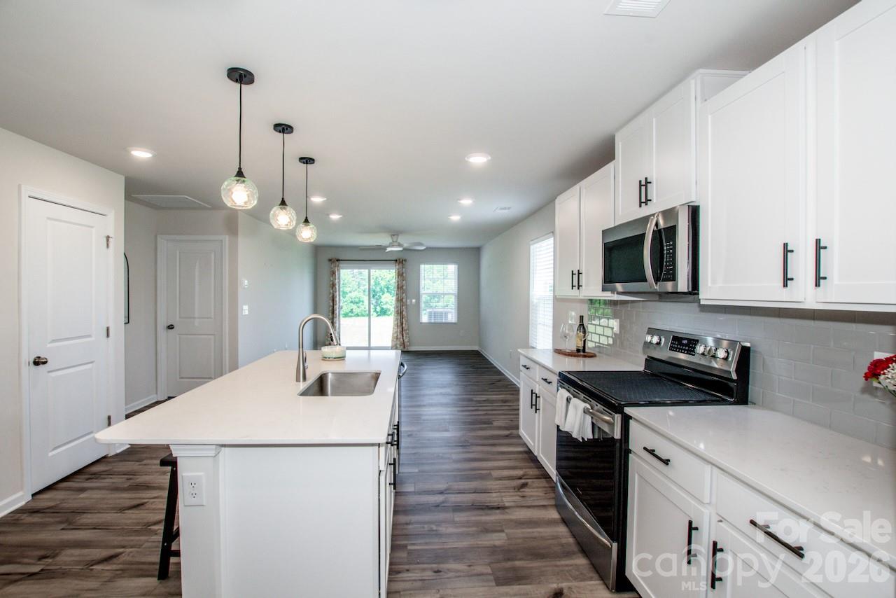 2742 Legacy Ridge Lane — Catawba