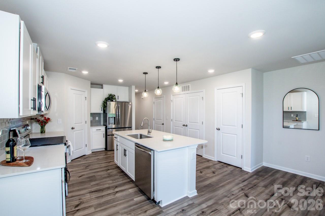 2742 Legacy Ridge Lane — Catawba