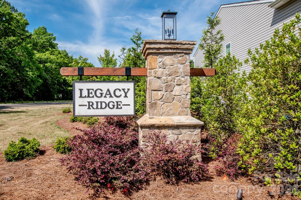 2742 Legacy Ridge Lane — Catawba