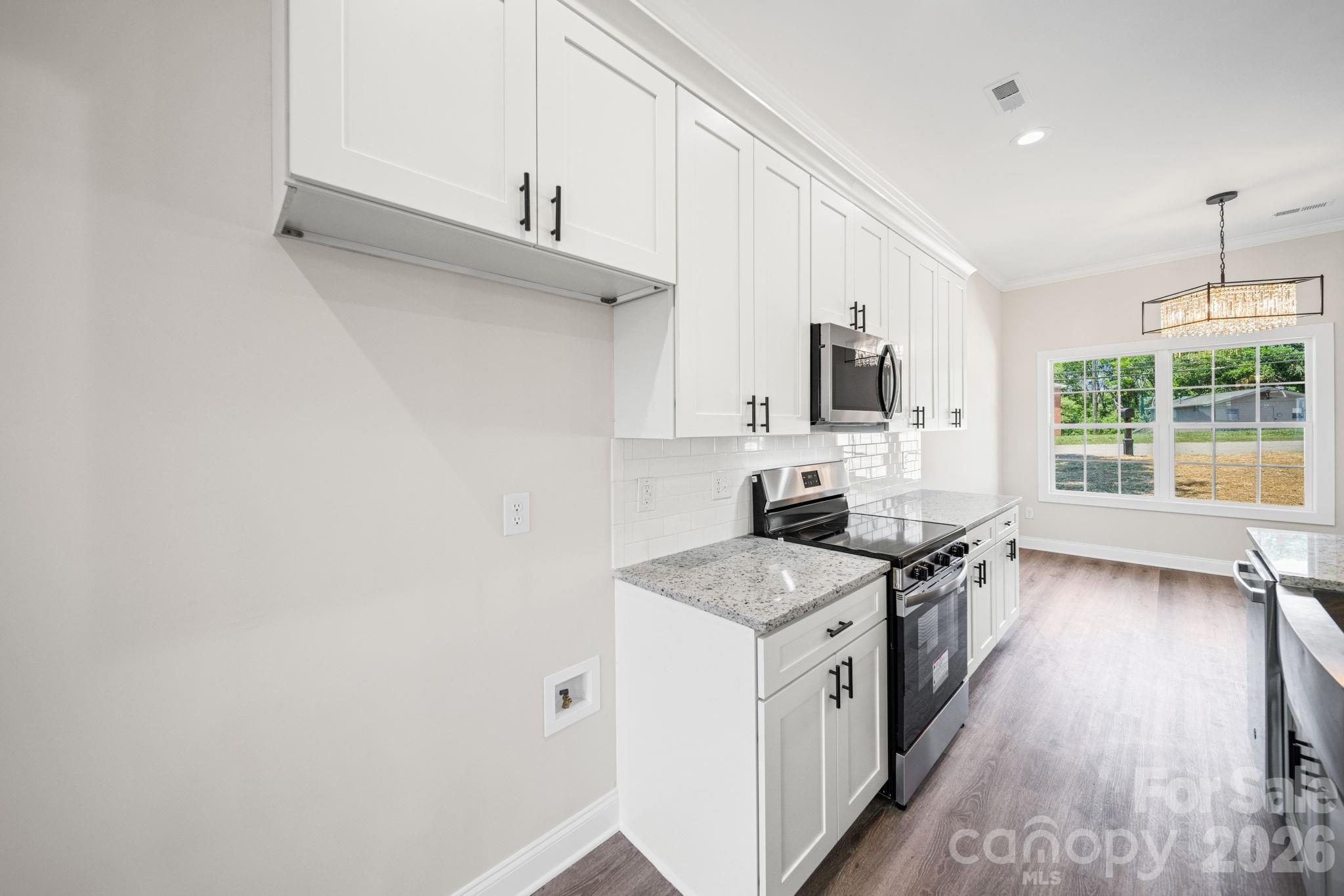 468 Elm Street — Lancaster