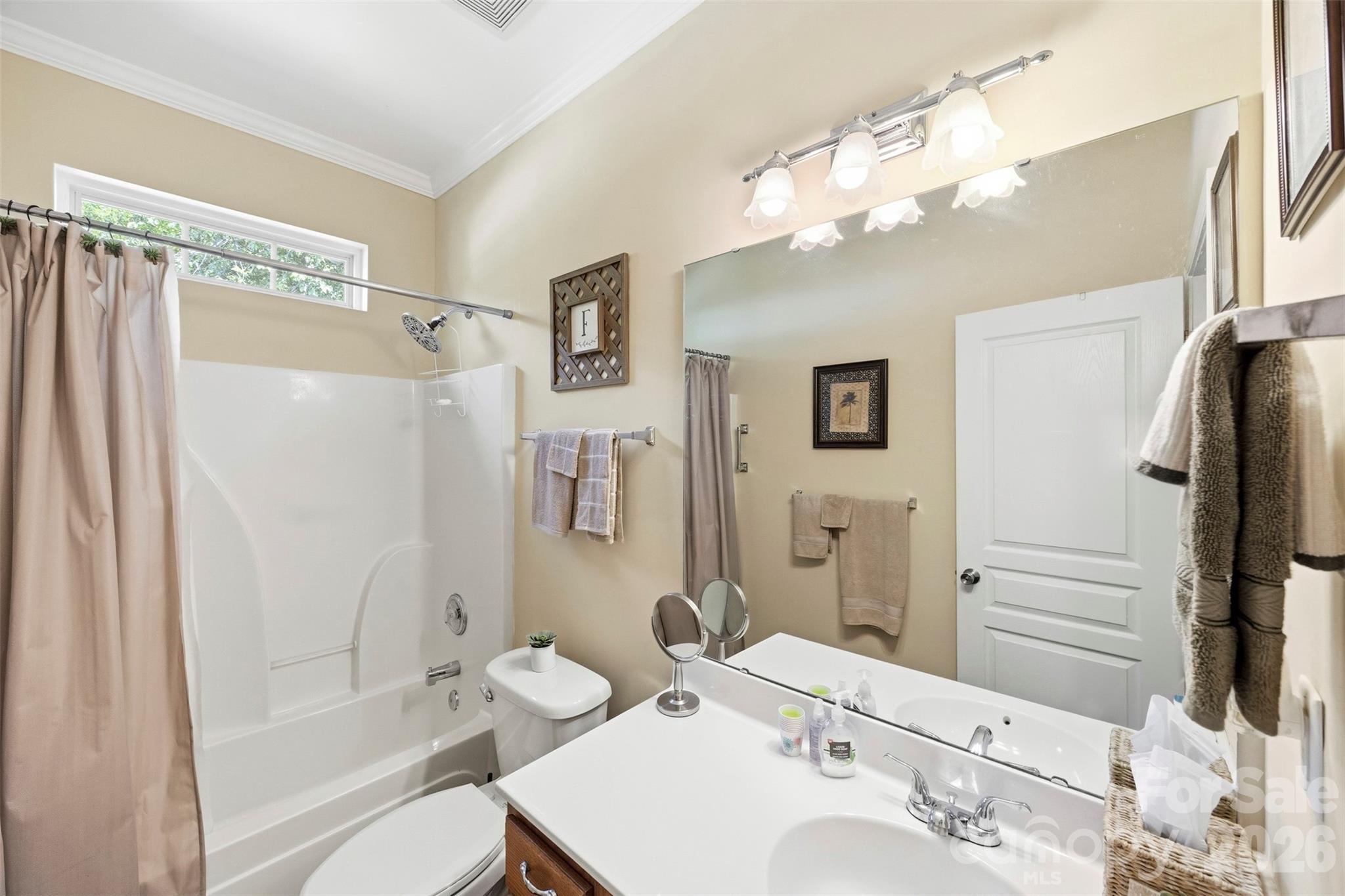 40 Ashton Bluff Circle — Mount Holly