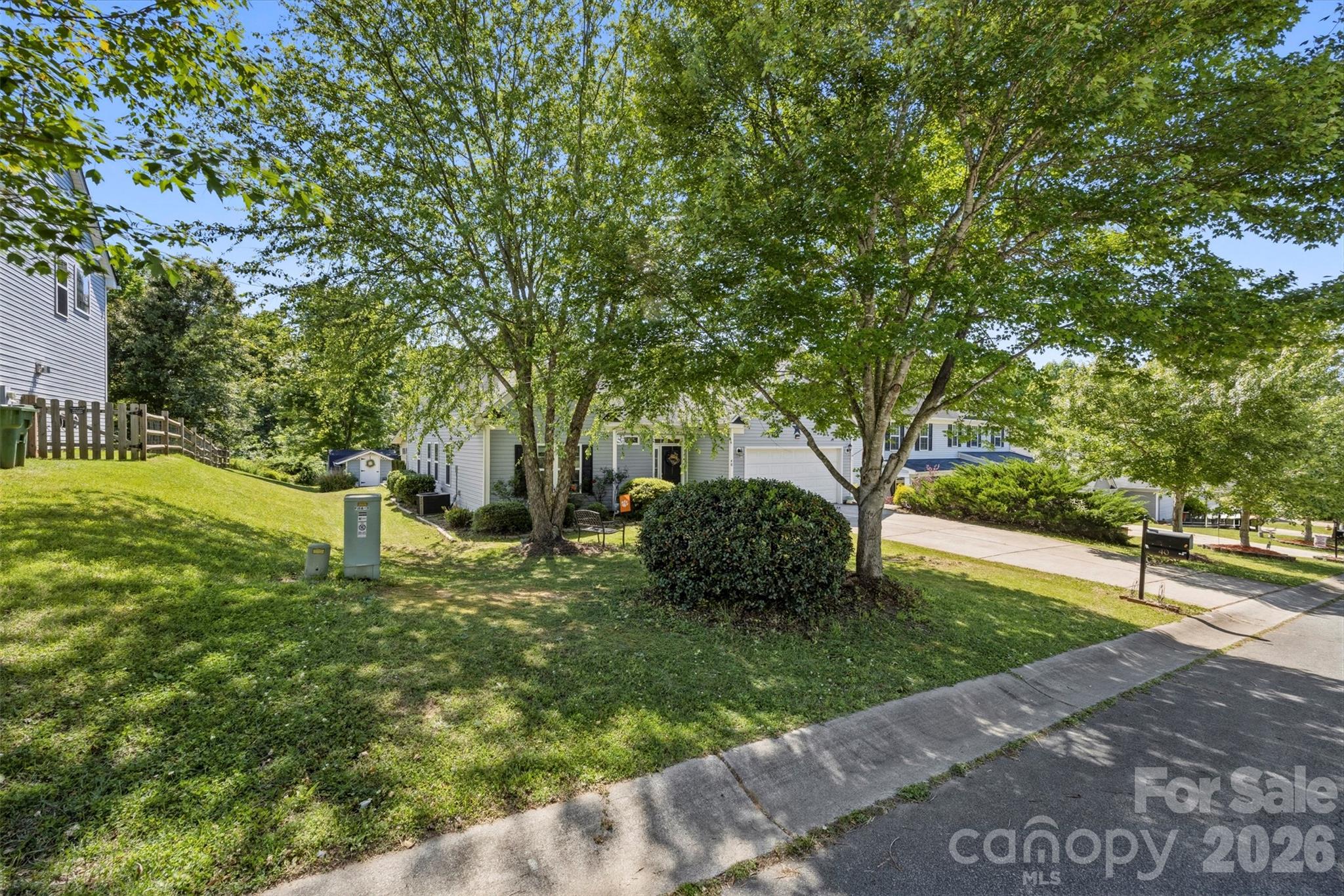 40 Ashton Bluff Circle — Mount Holly