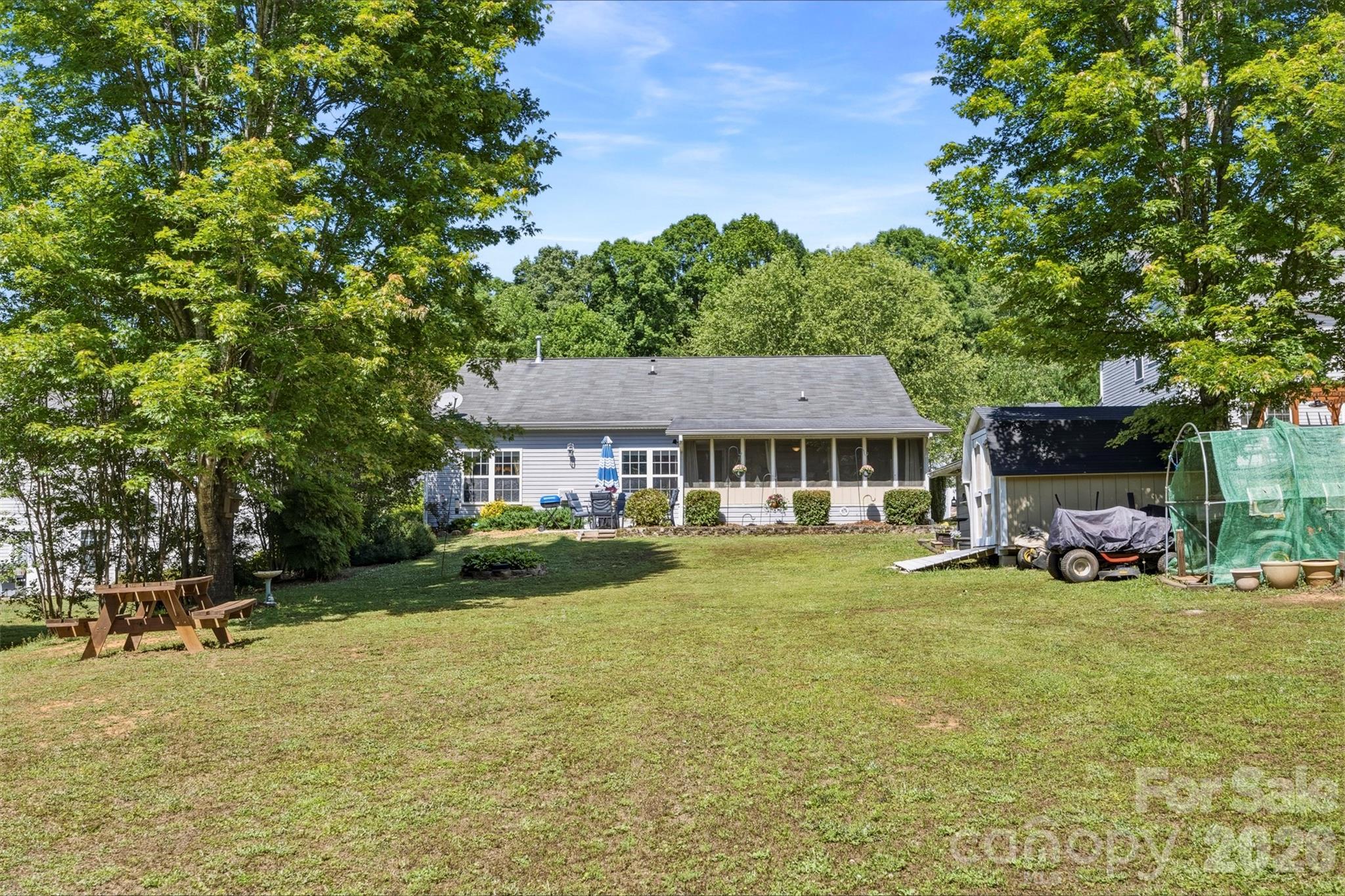 40 Ashton Bluff Circle — Mount Holly