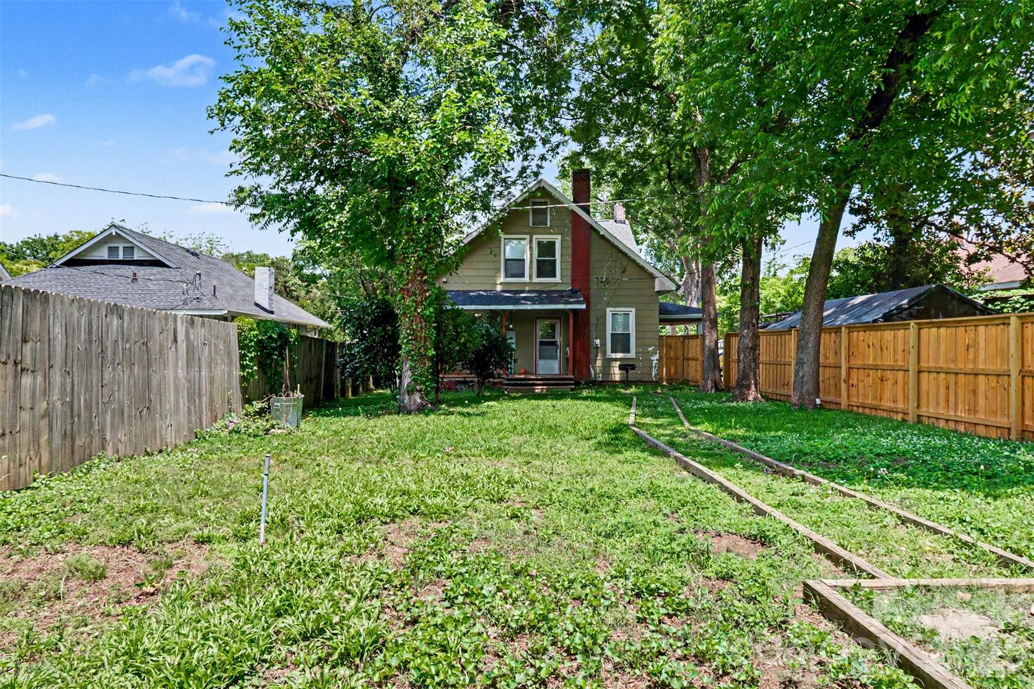 352 Pendleton Street — Rock Hill