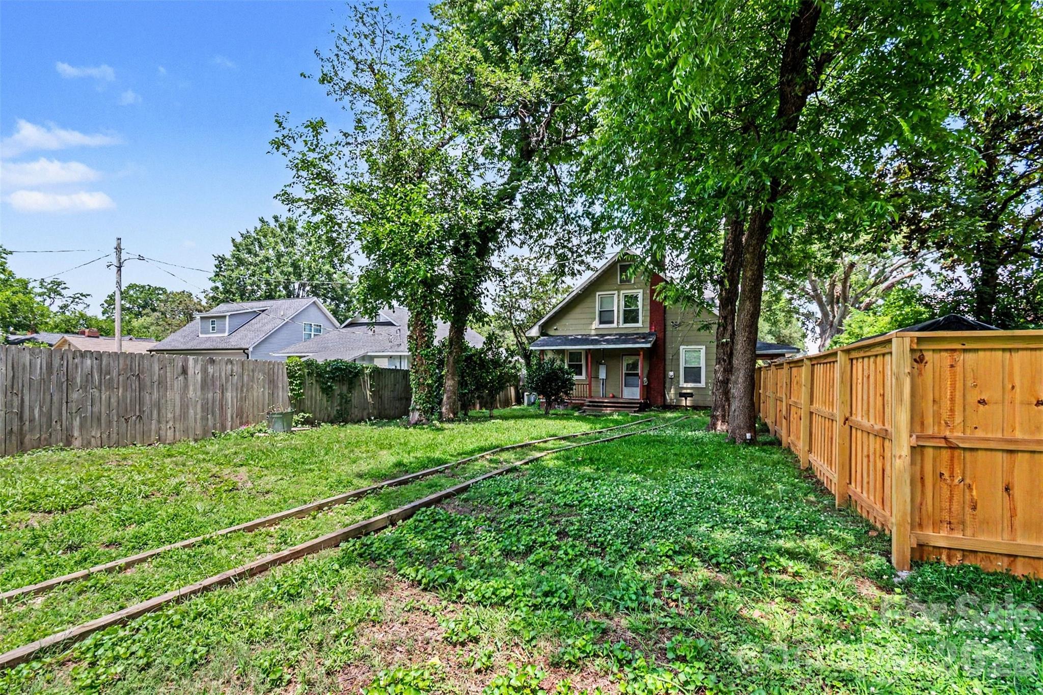 352 Pendleton Street — Rock Hill