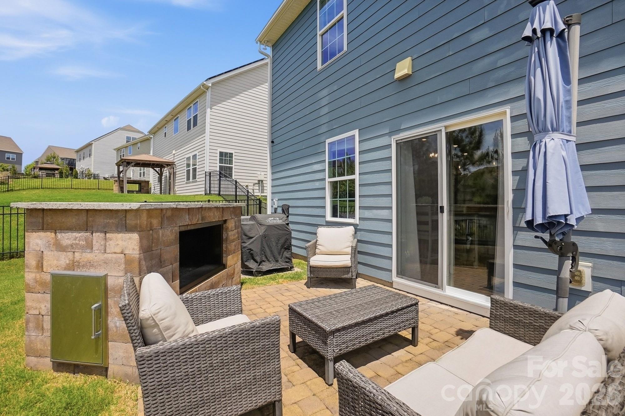 16732 Cozy Cove Road — Charlotte