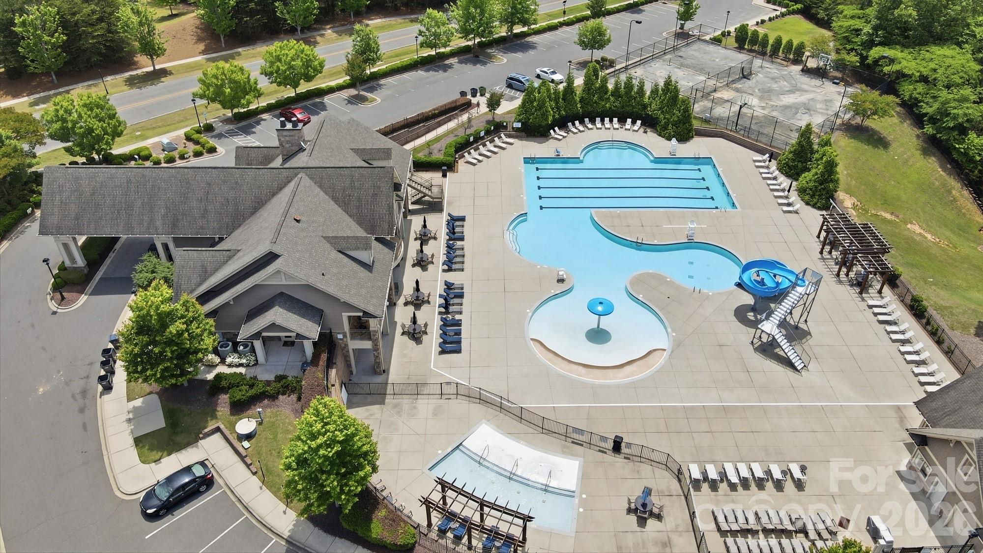 16732 Cozy Cove Road — Charlotte