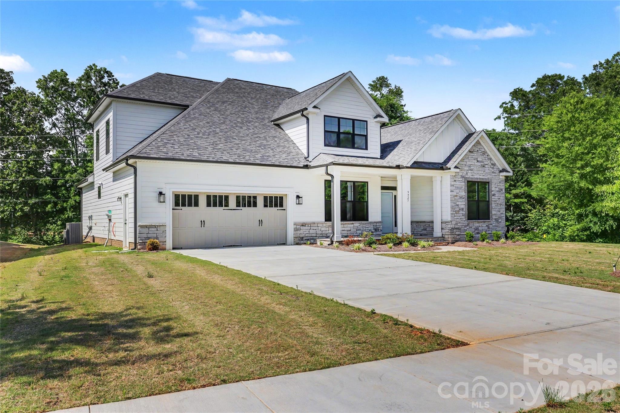 9925 Ardley Park Way — Mint Hill