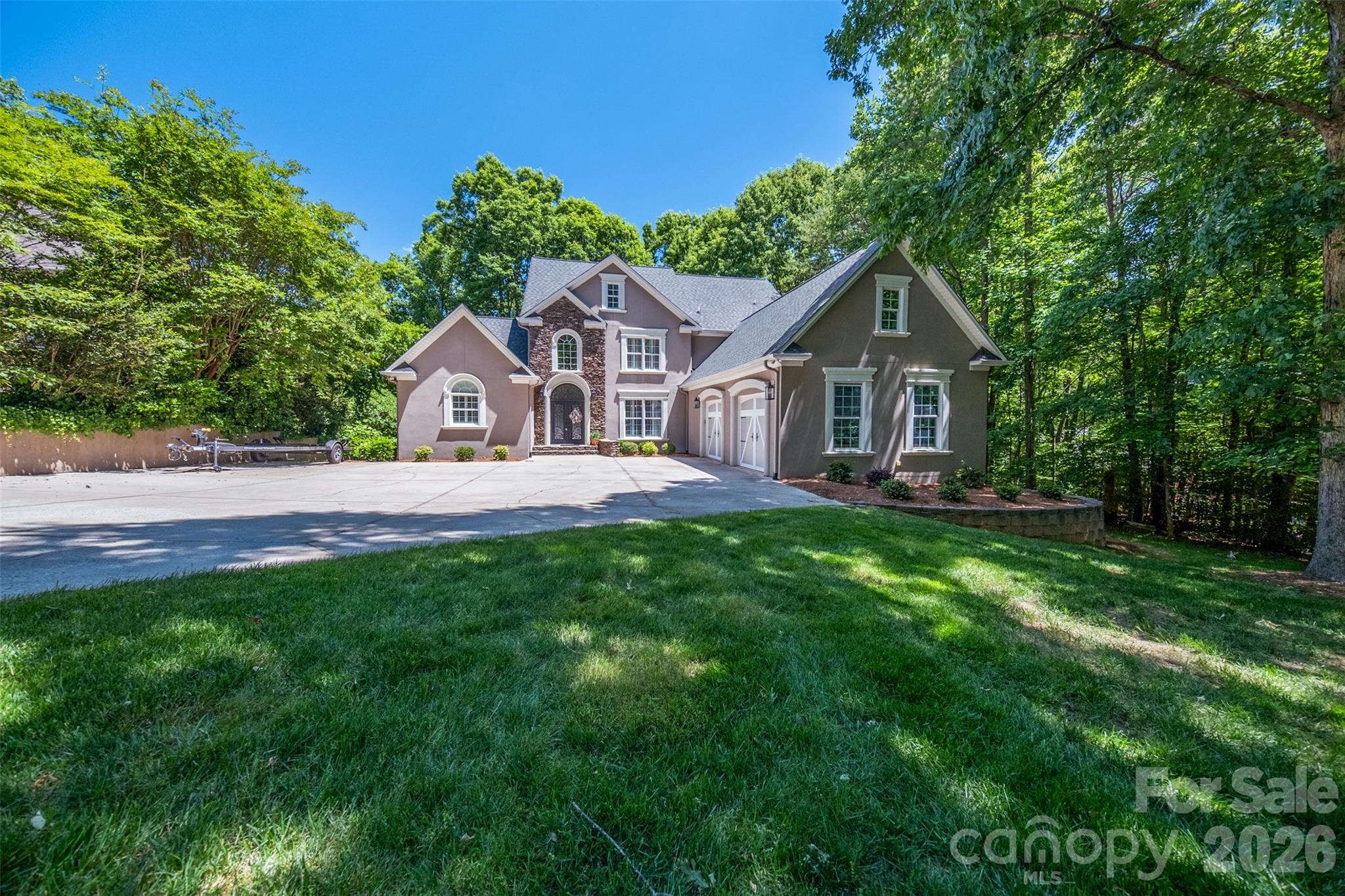 7754 Long Bay Parkway — Catawba