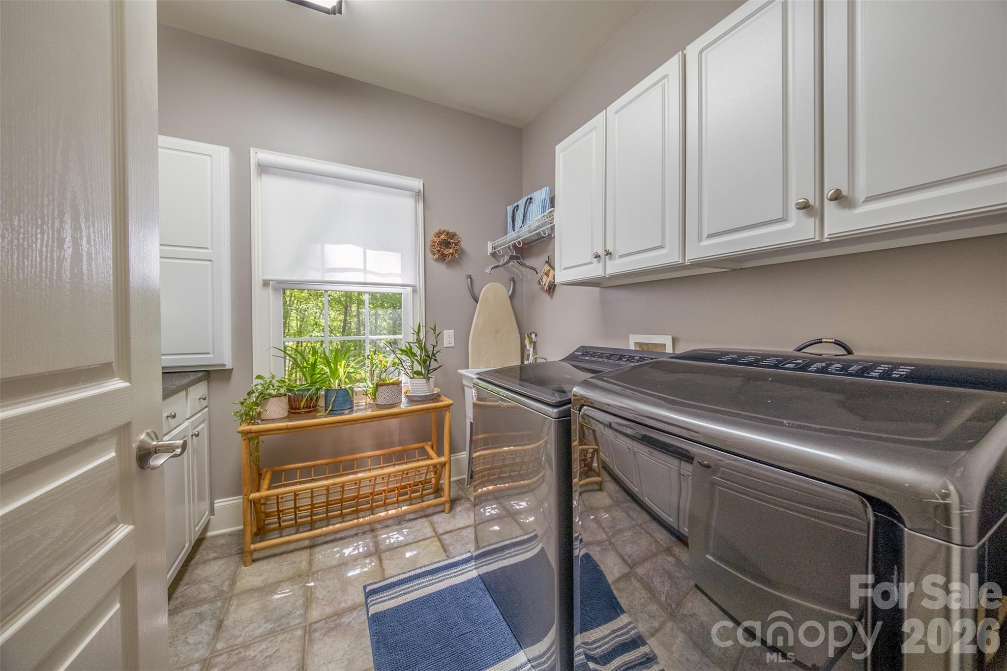 7754 Long Bay Parkway — Catawba