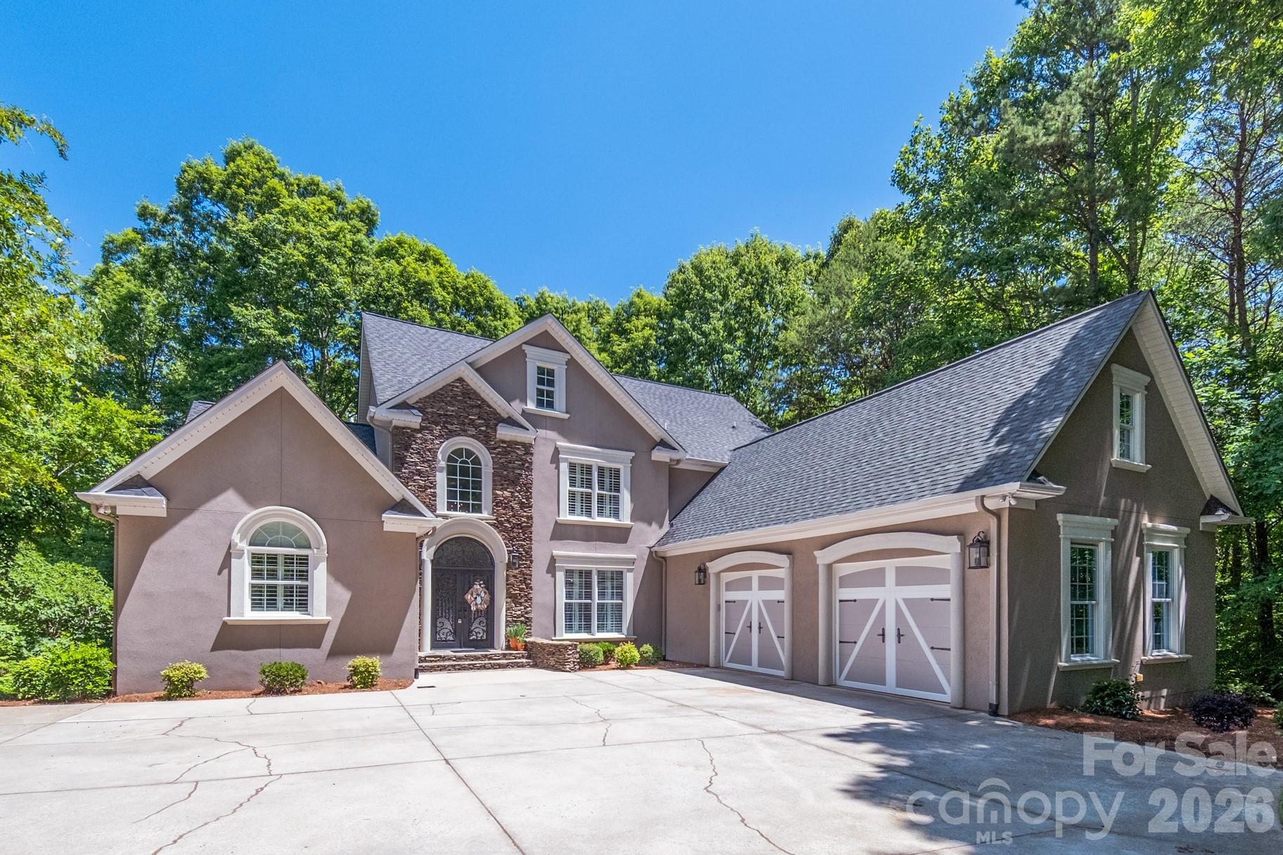 7754 Long Bay Parkway — Catawba