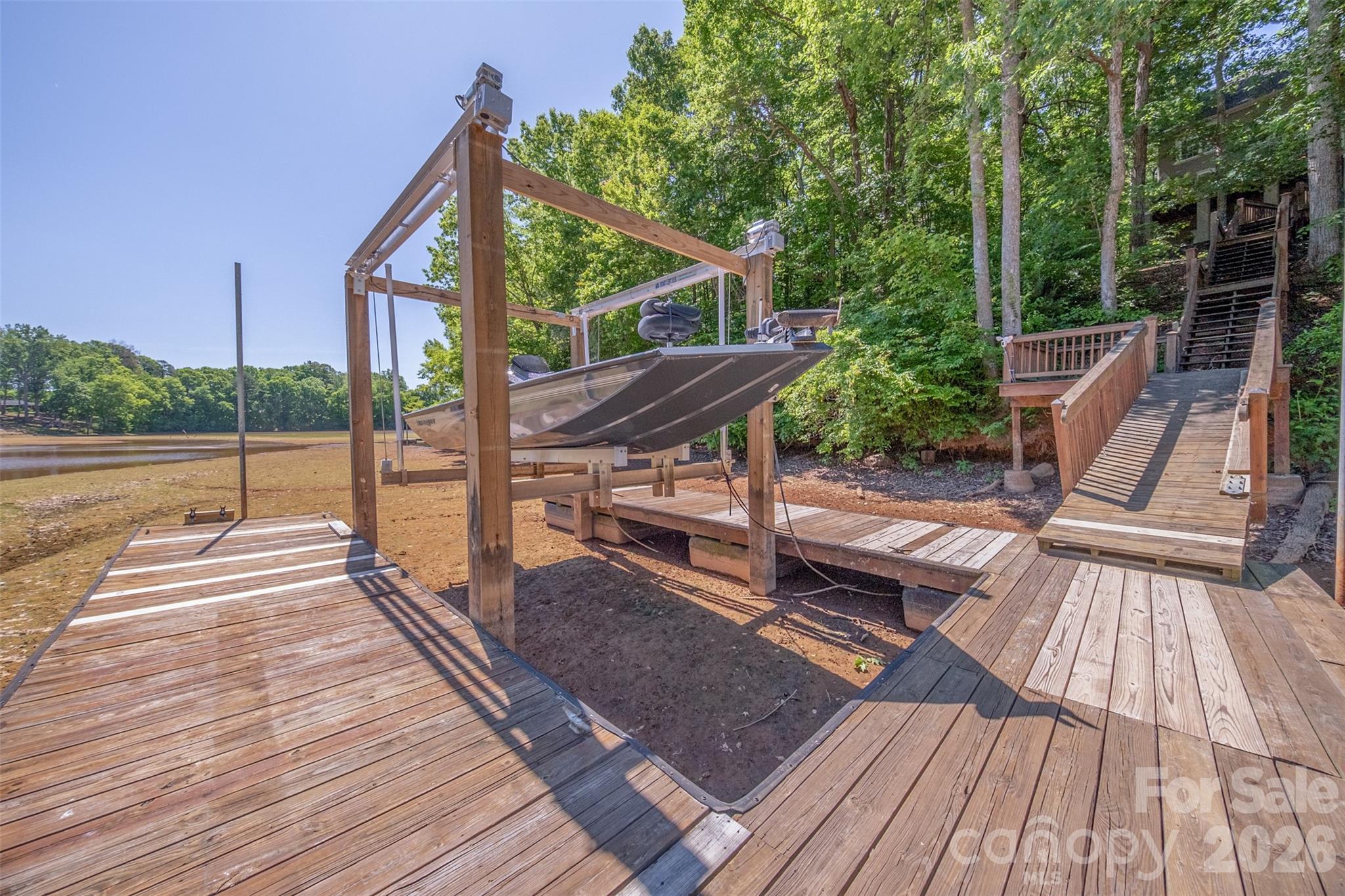 7754 Long Bay Parkway — Catawba