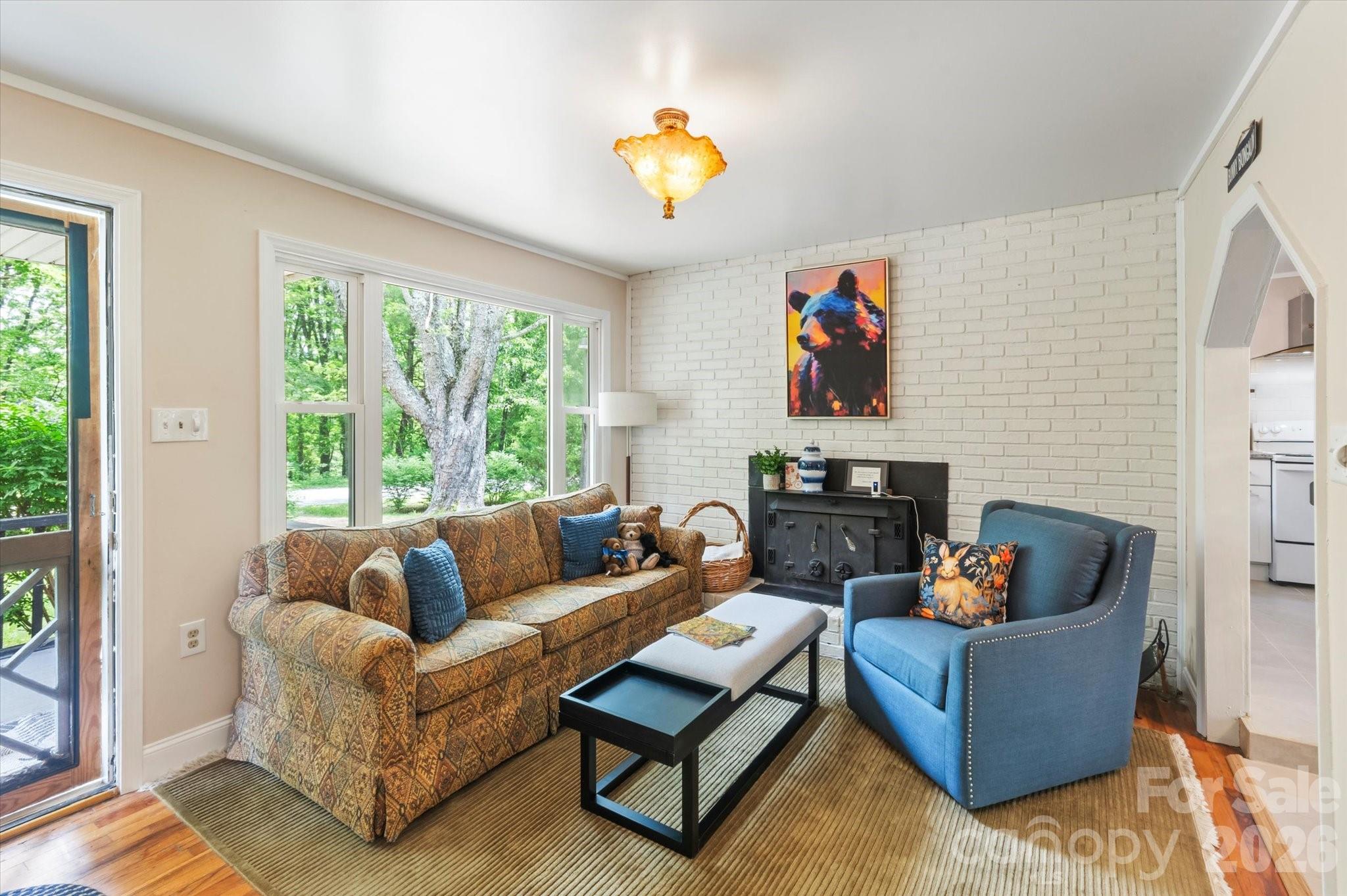 1323 Locust Grove Road — Hendersonville