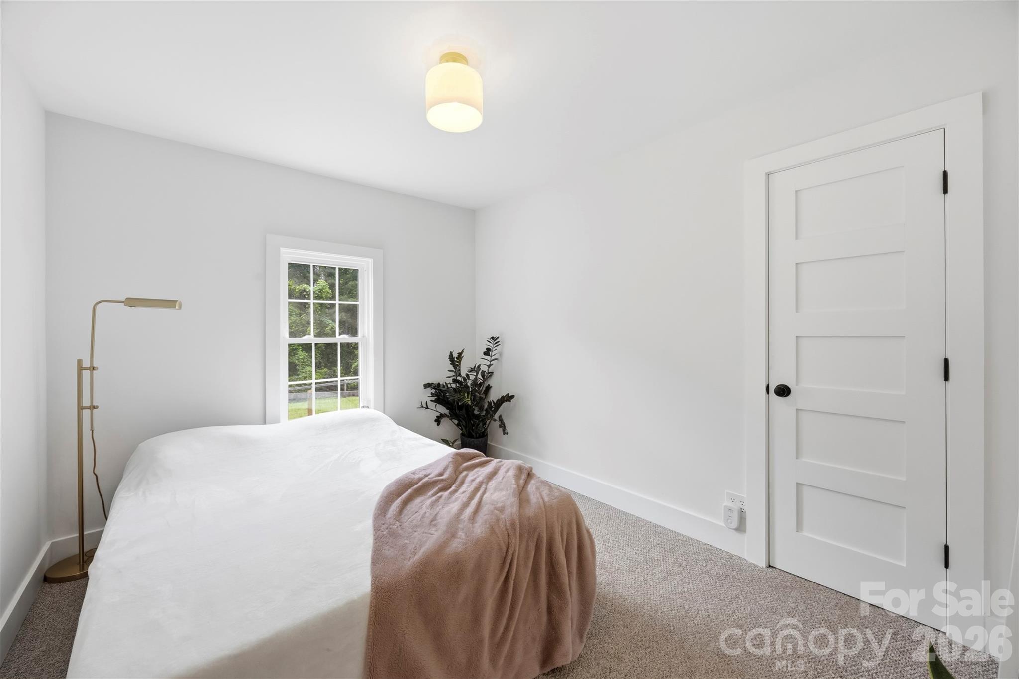 5990 S Nc 9 Highway — Tryon