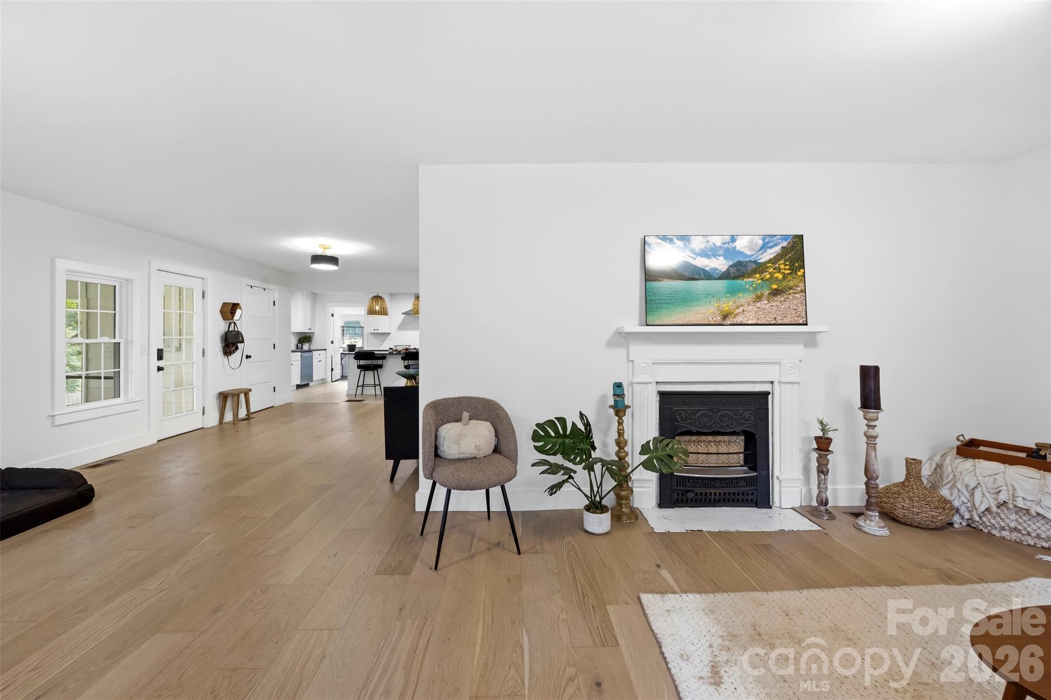 5990 S Nc 9 Highway — Tryon