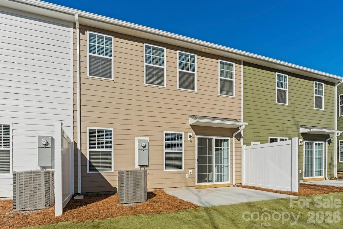 4132 Olympus Avenue #303 — Gastonia