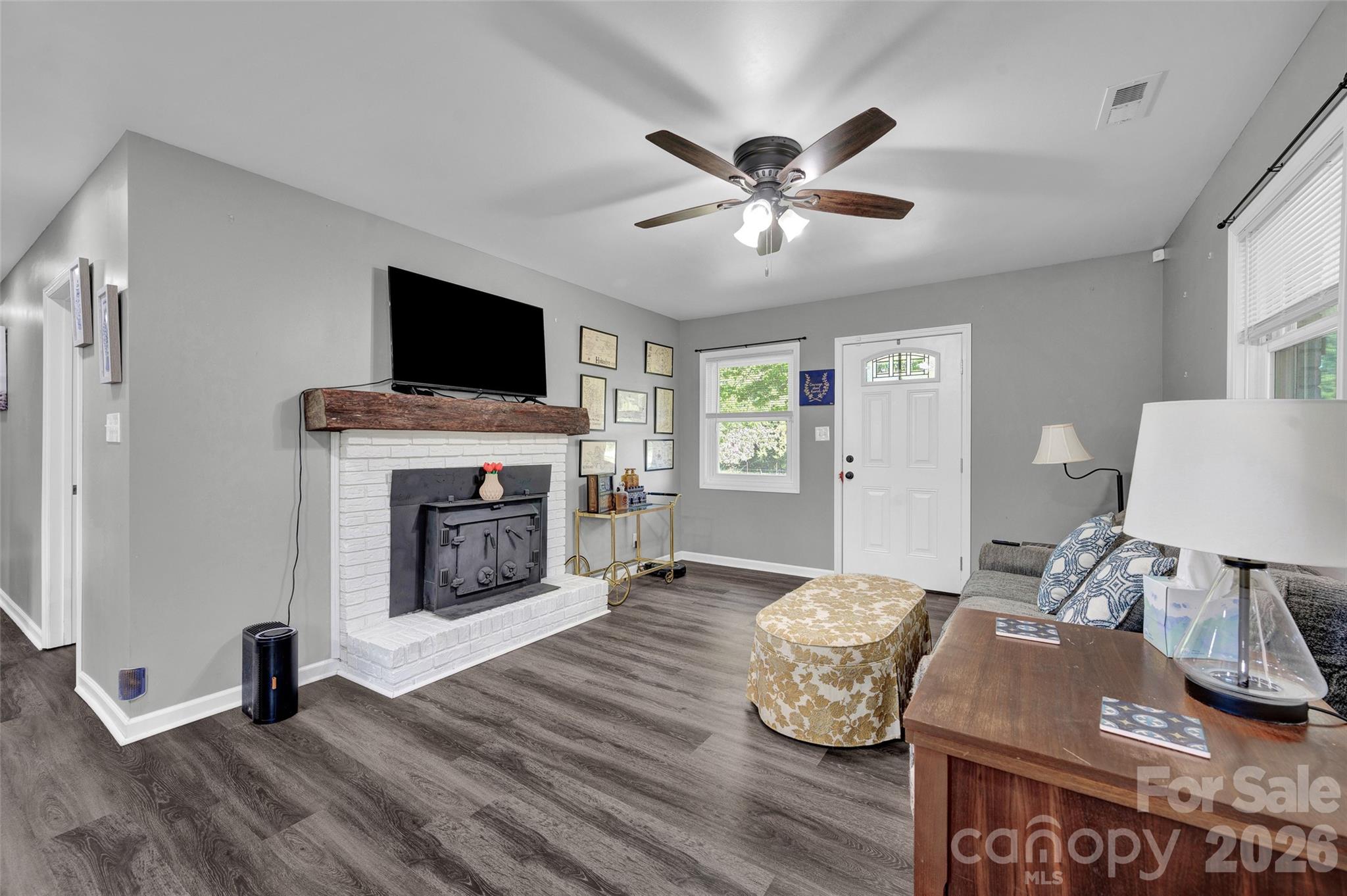 3033 E NC 10 Highway — Conover