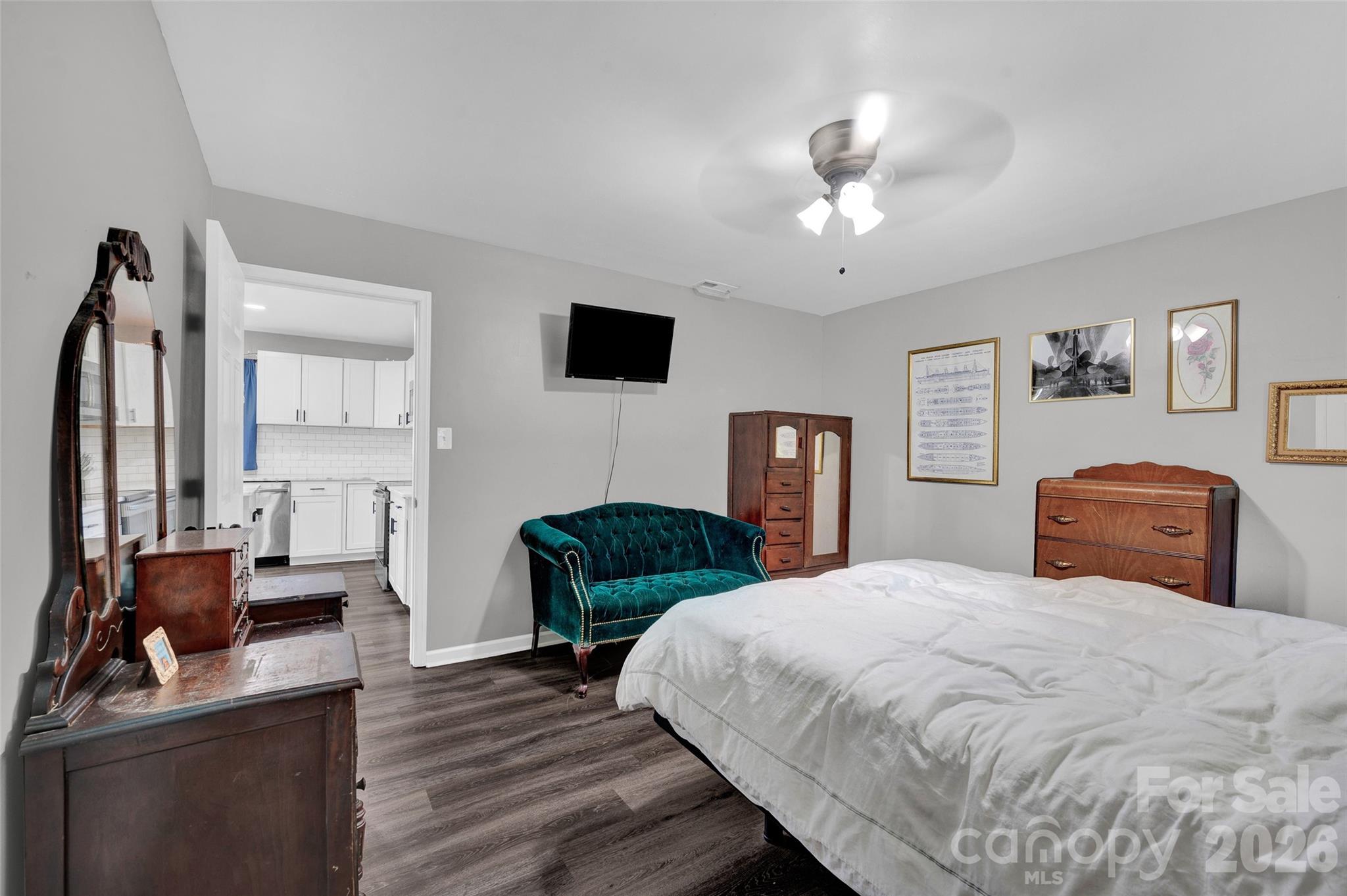 3033 E NC 10 Highway — Conover