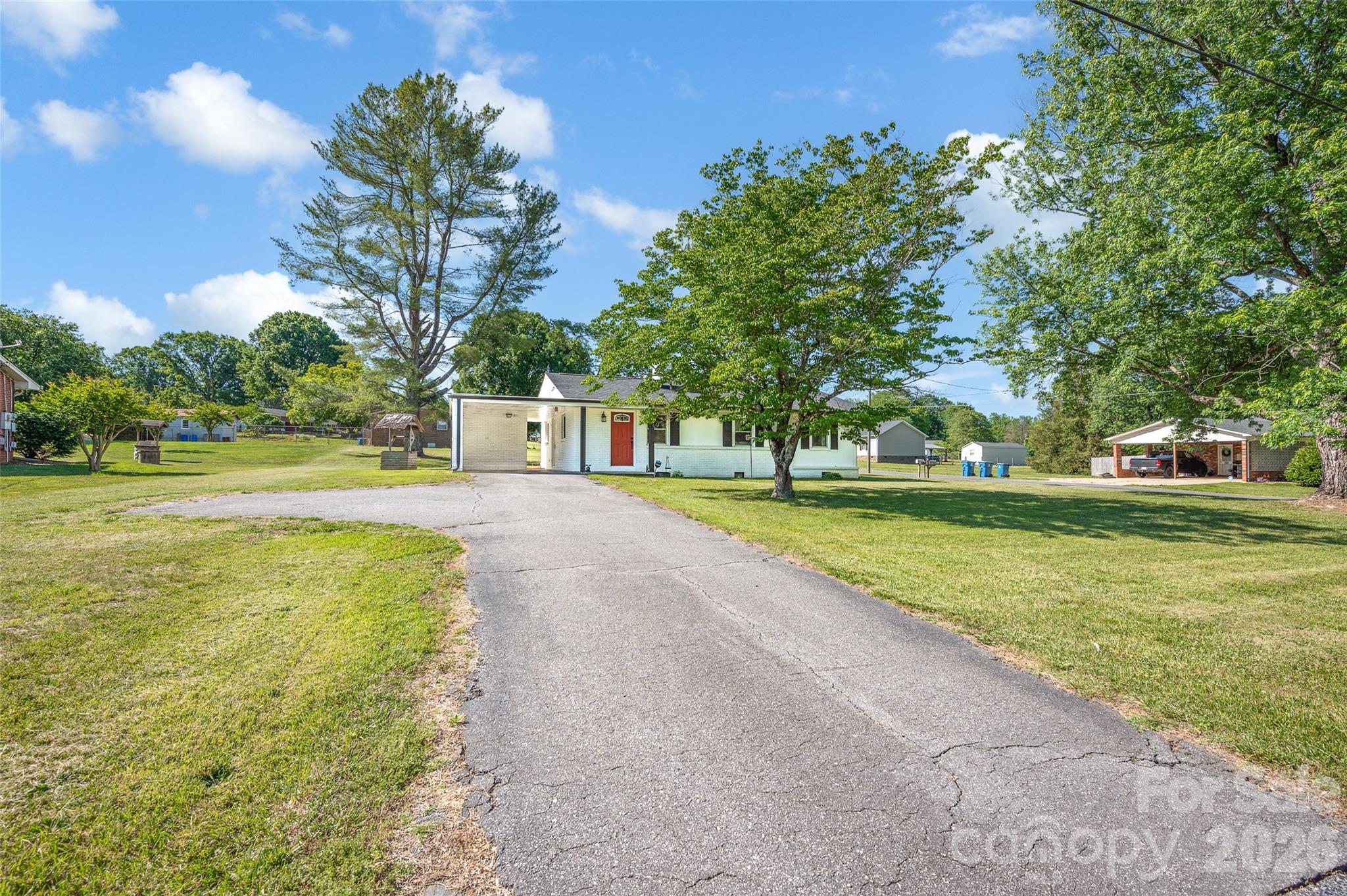 3033 E NC 10 Highway — Conover