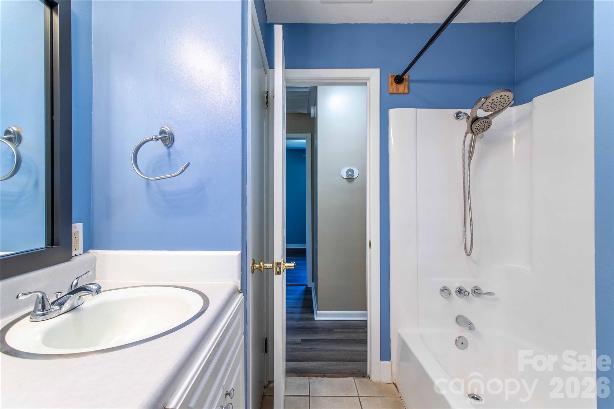 73 Cresent Drive — Pisgah Forest