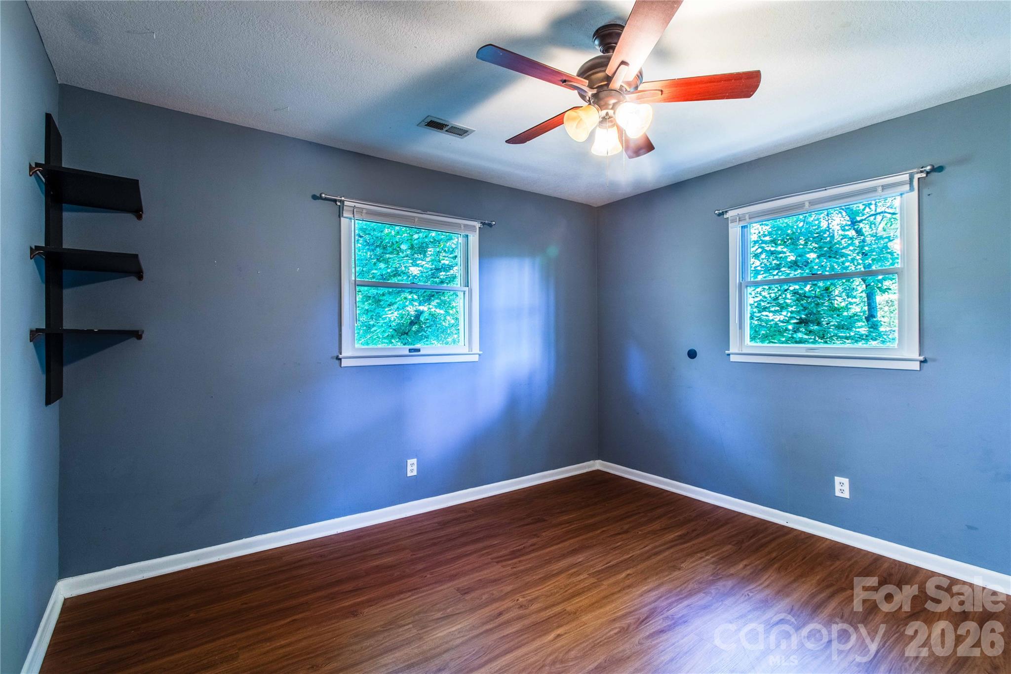 73 Cresent Drive — Pisgah Forest