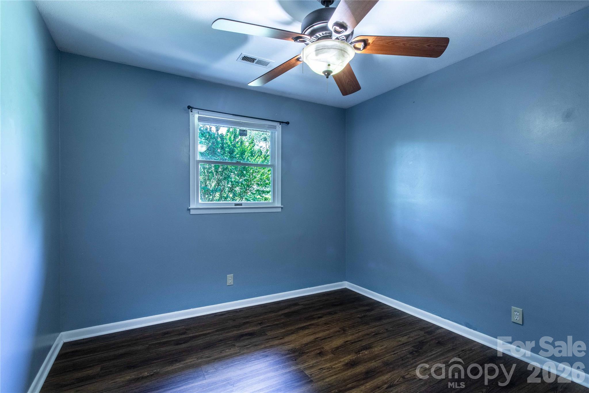 73 Cresent Drive — Pisgah Forest