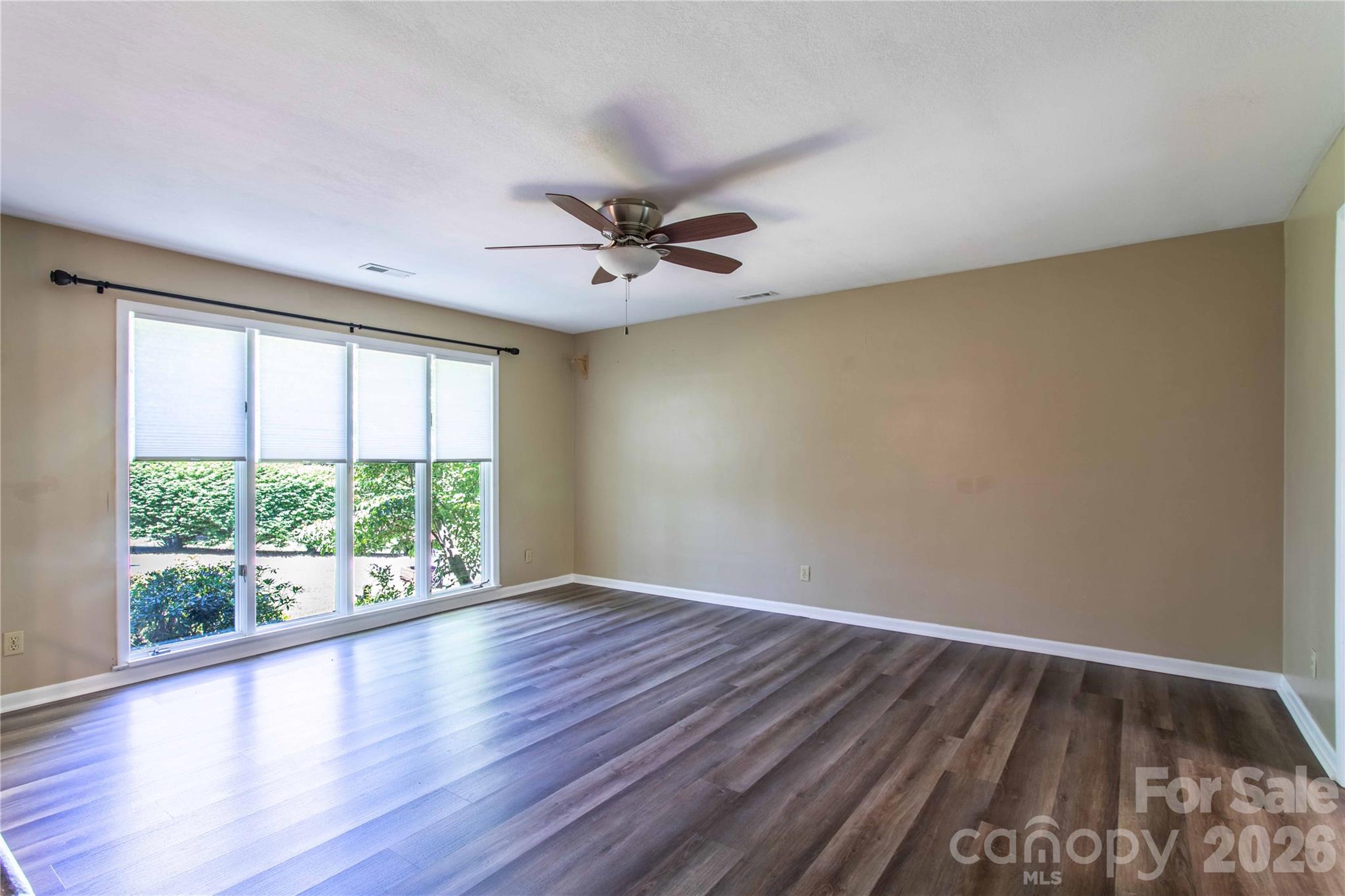 73 Cresent Drive — Pisgah Forest