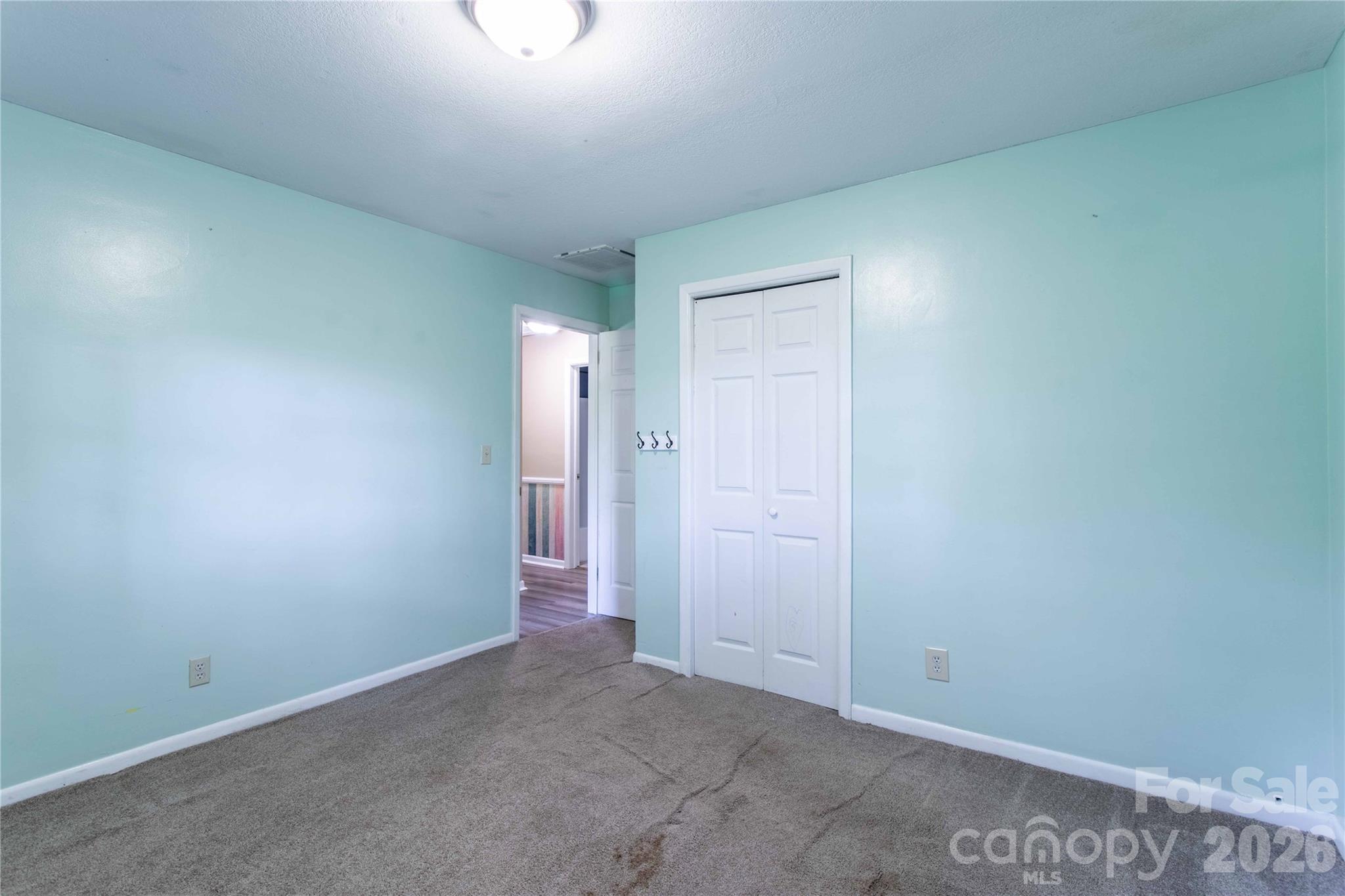 73 Cresent Drive — Pisgah Forest