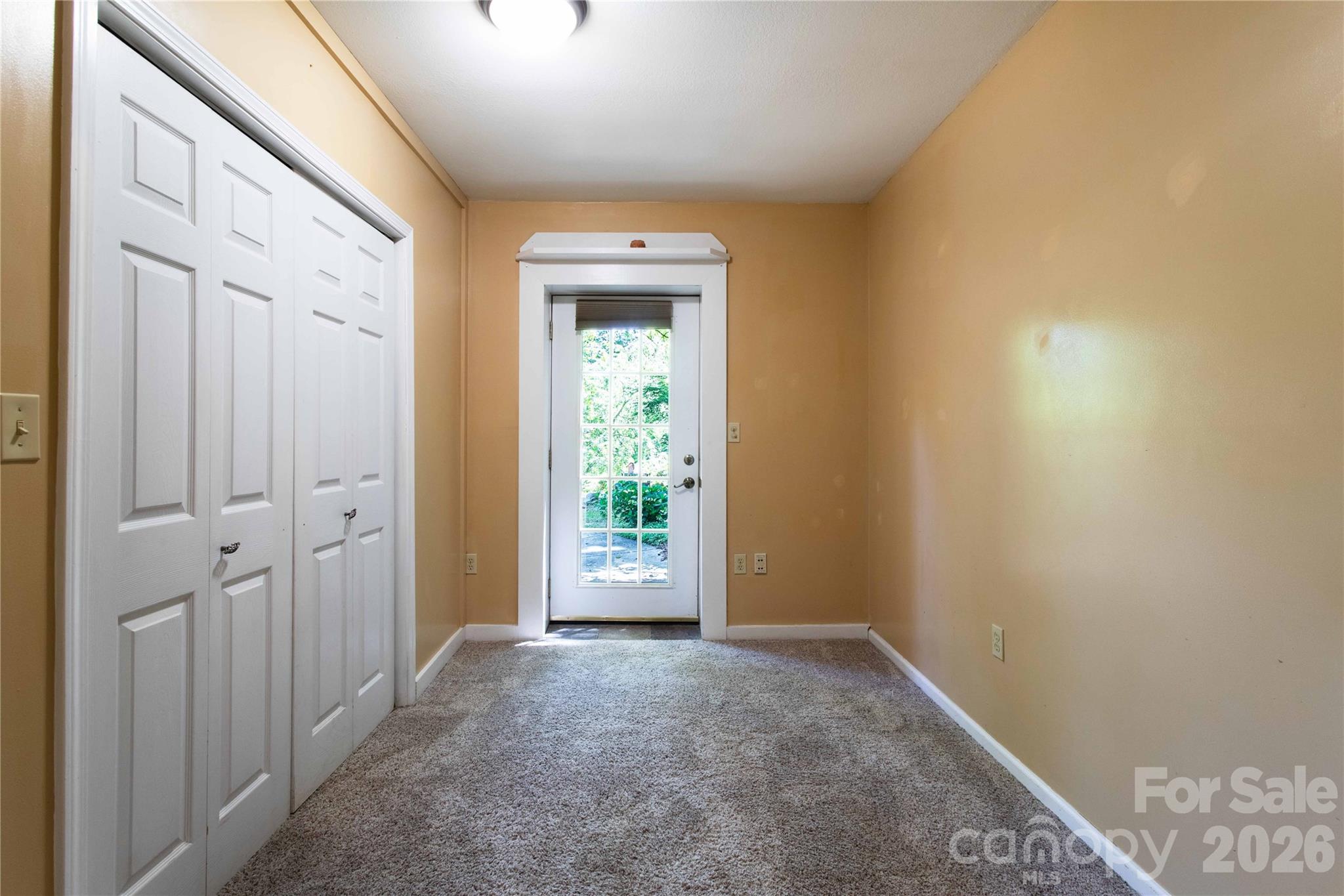 73 Cresent Drive — Pisgah Forest
