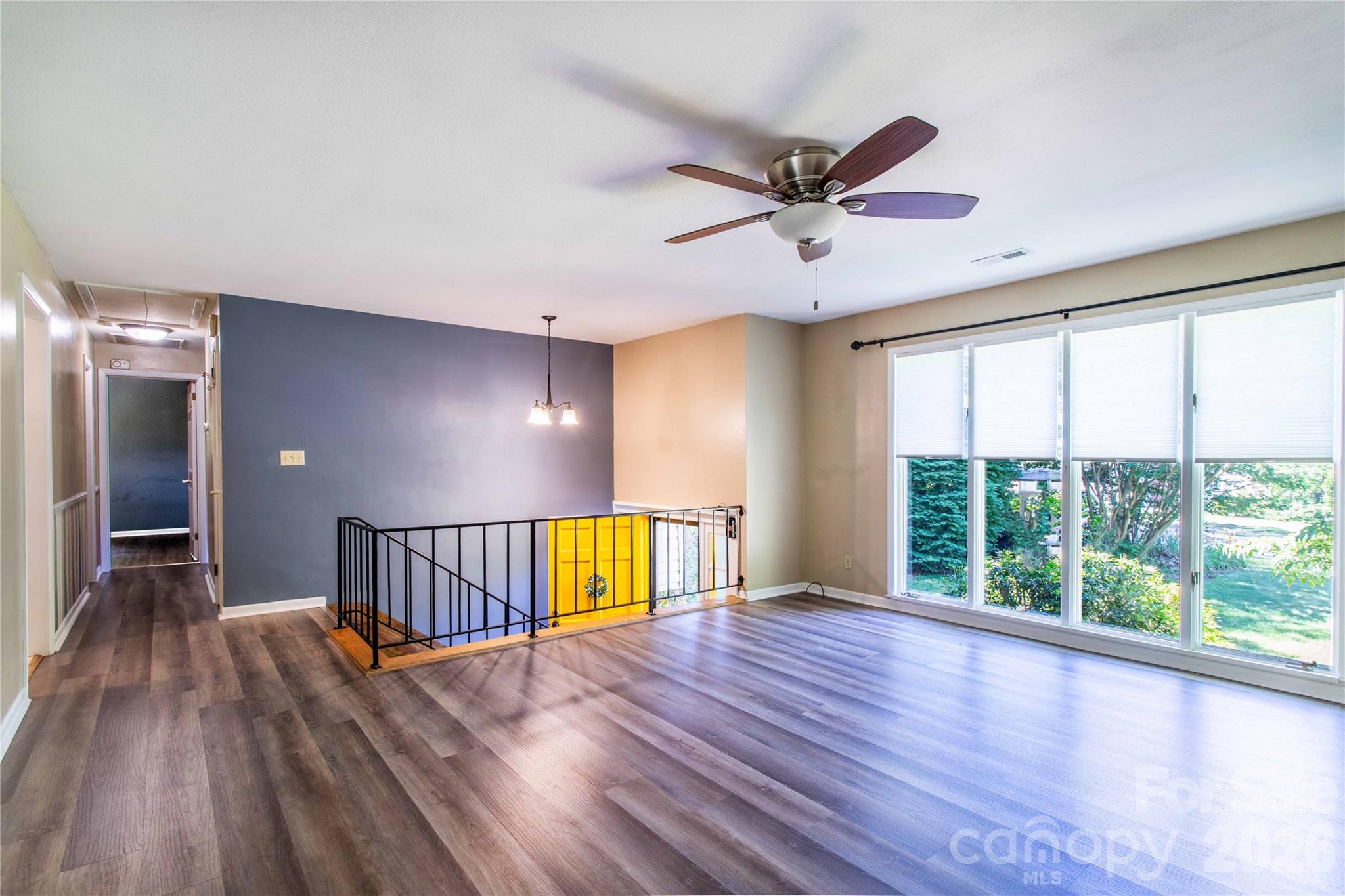 73 Cresent Drive — Pisgah Forest